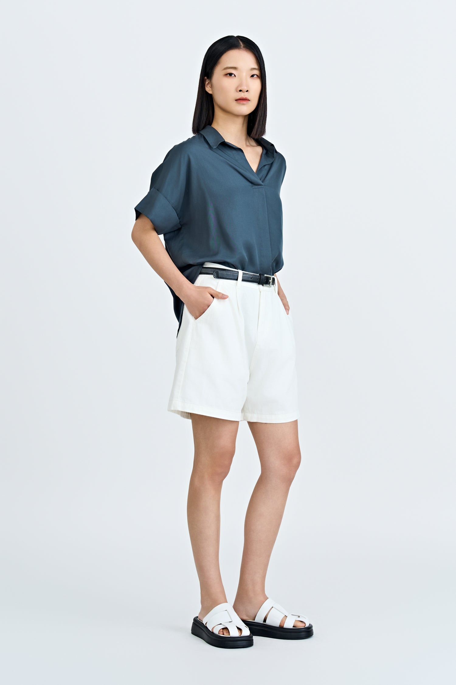 Skipper Collar Blouse - Midnight
