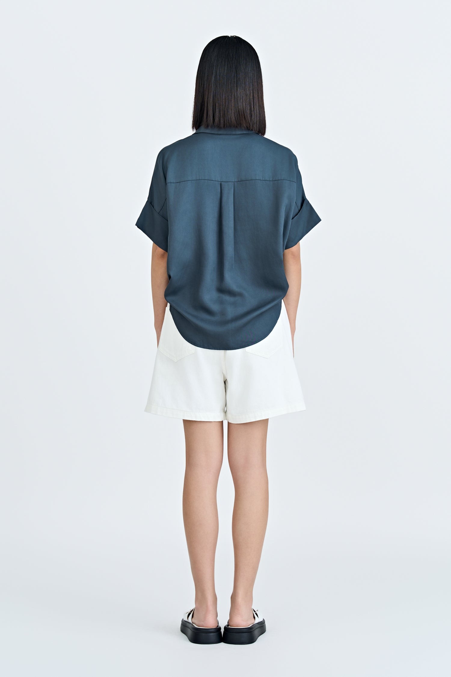 Skipper Collar Blouse - Midnight