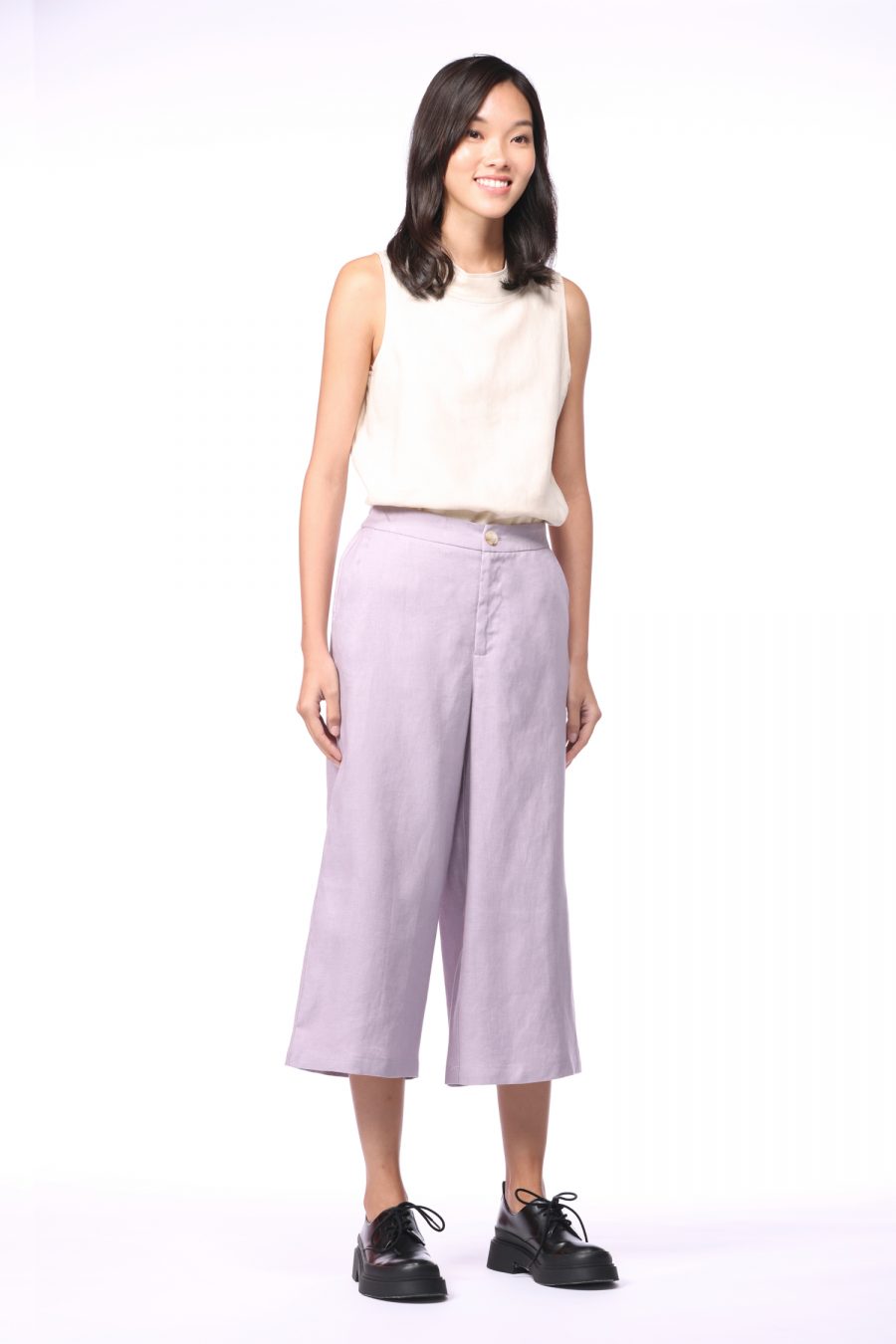 Linen Buttoned Sleeveless Blouse