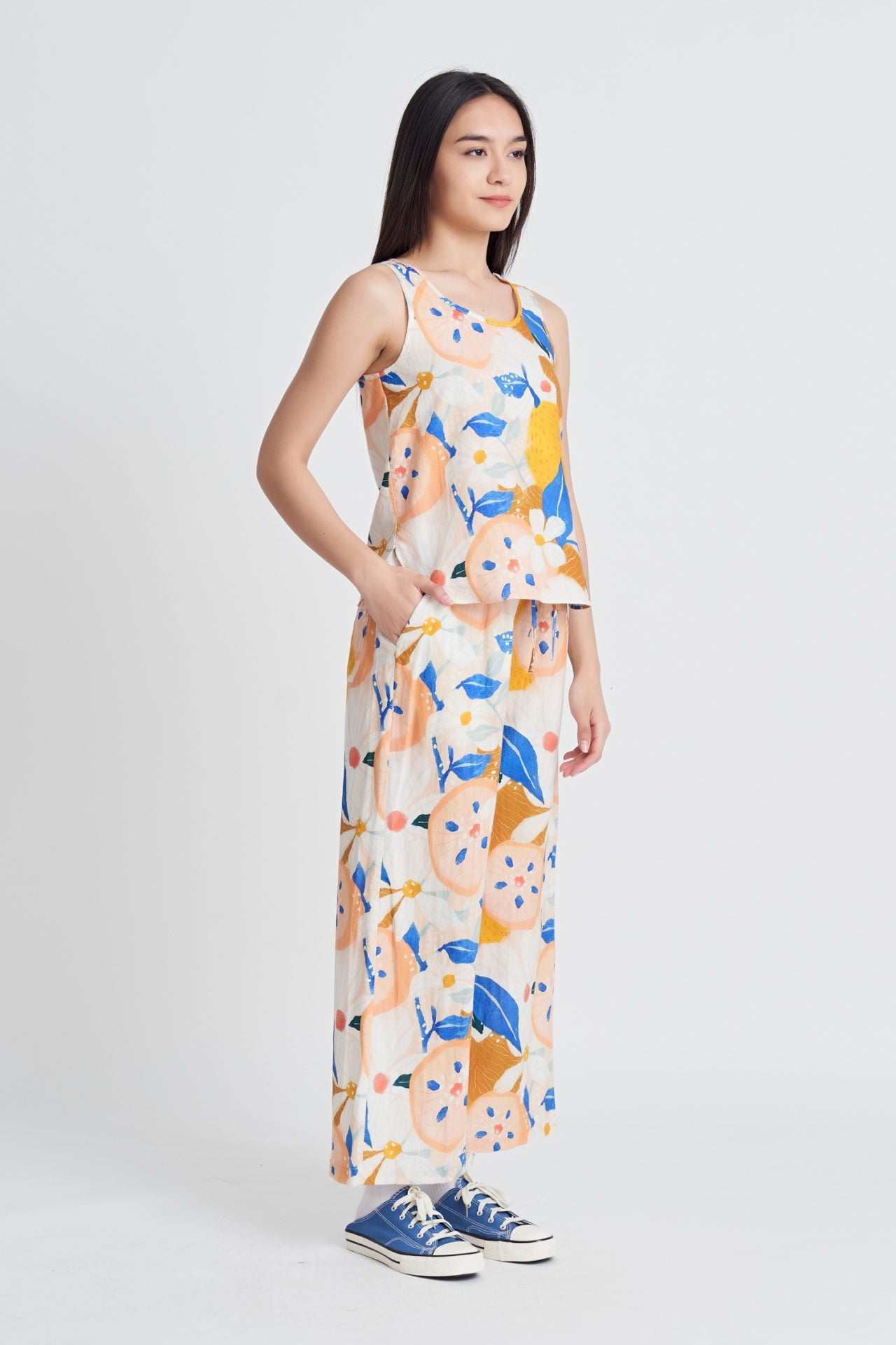 Linen Floral Sleeveless Blouse