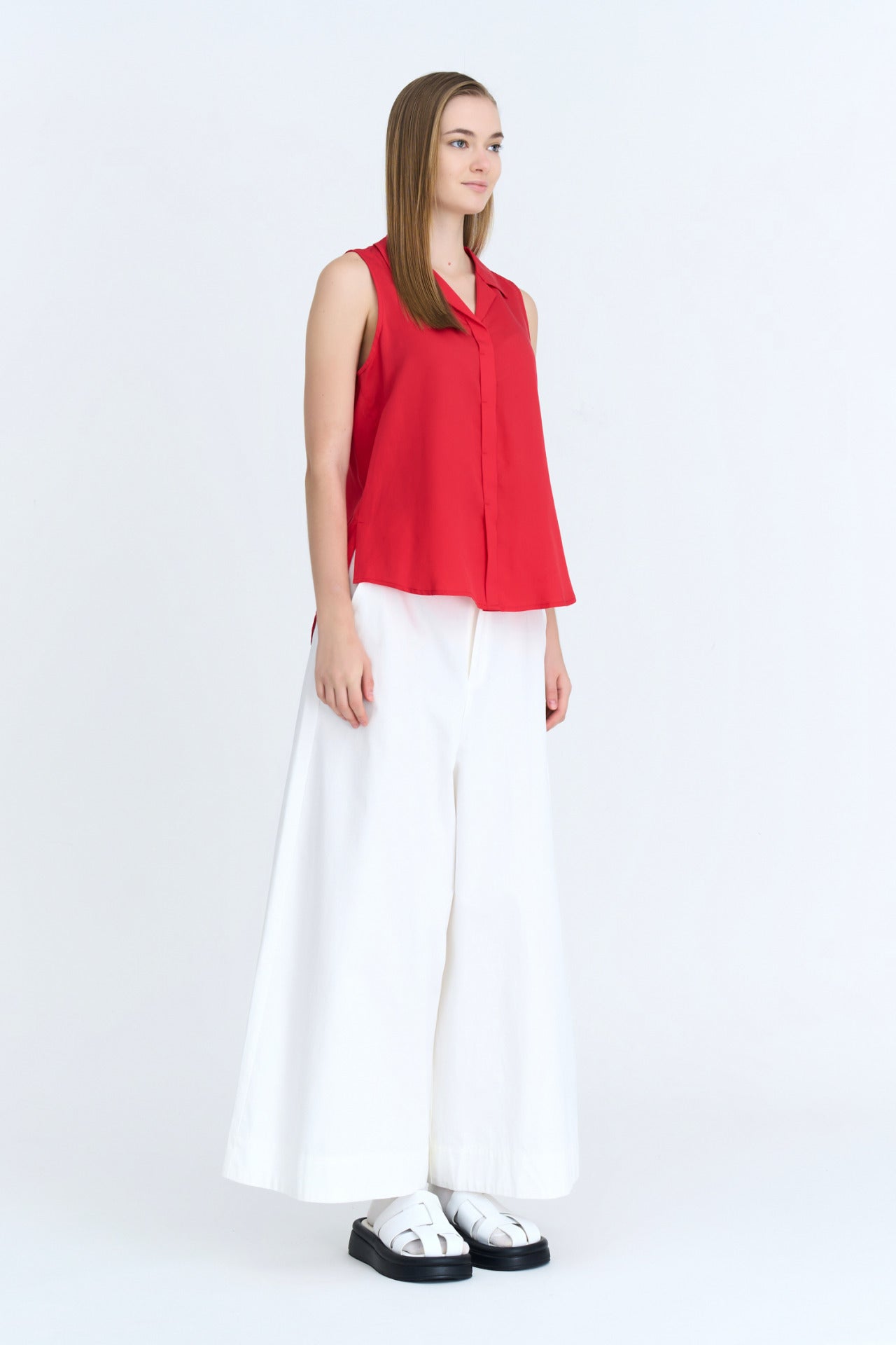 Notched Collar Sleeveless Blouse - Red