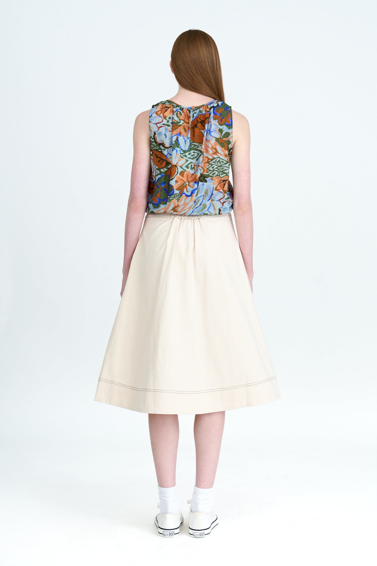 Floral Sleeveless Cropped Blouse