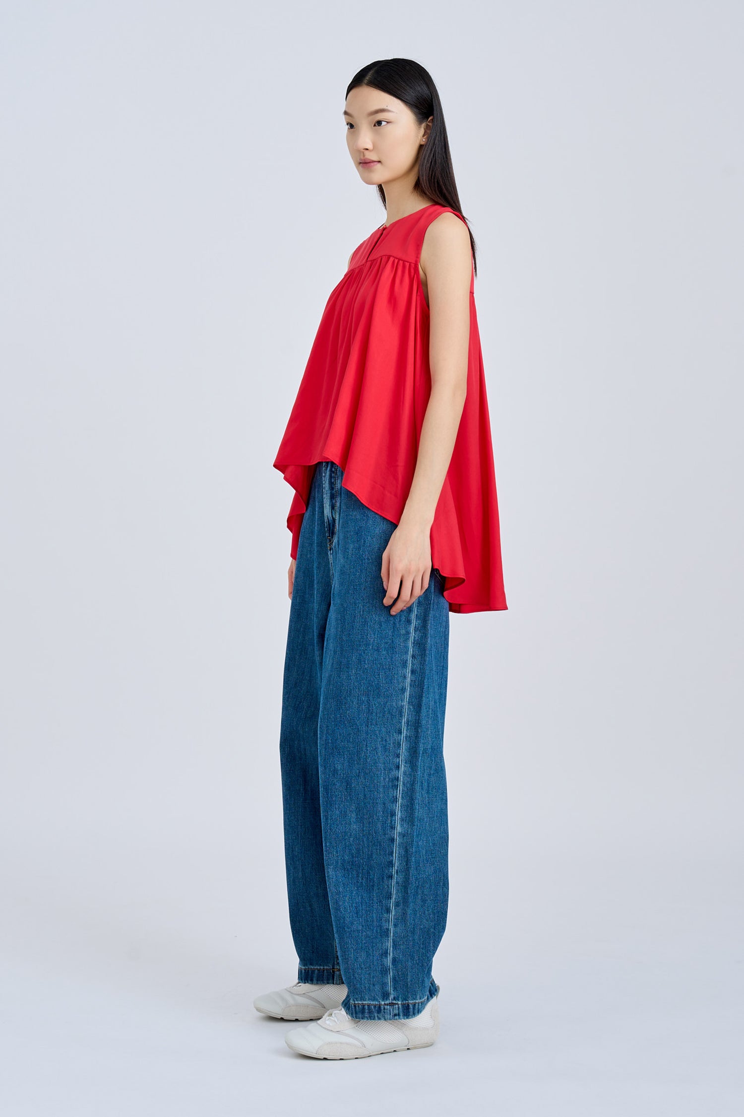 Sleeveless Gathered Flare Blouse - Red