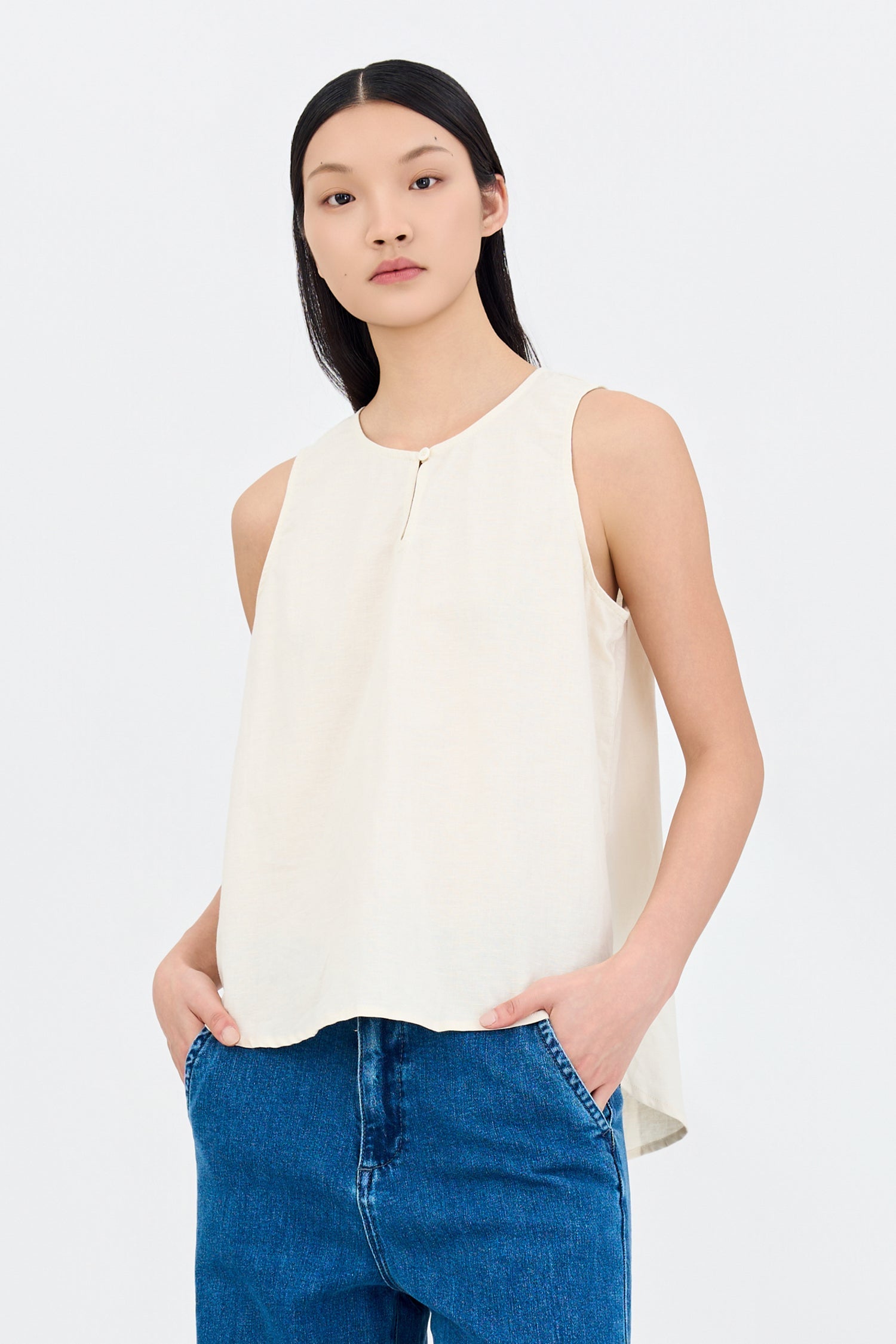Keyhole Sleeveless Blouse - Sand