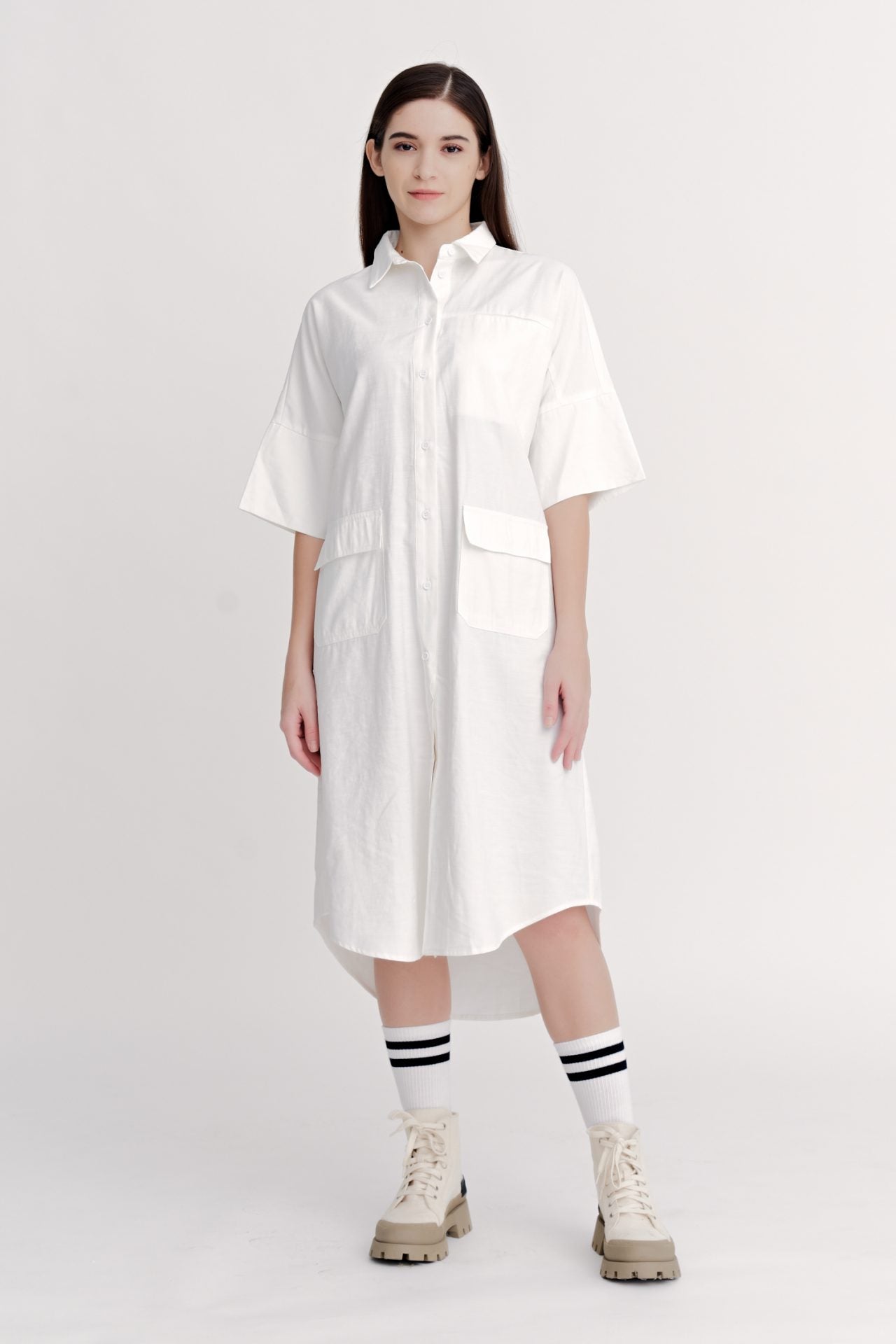 Short Sleeve Buttoned Dress