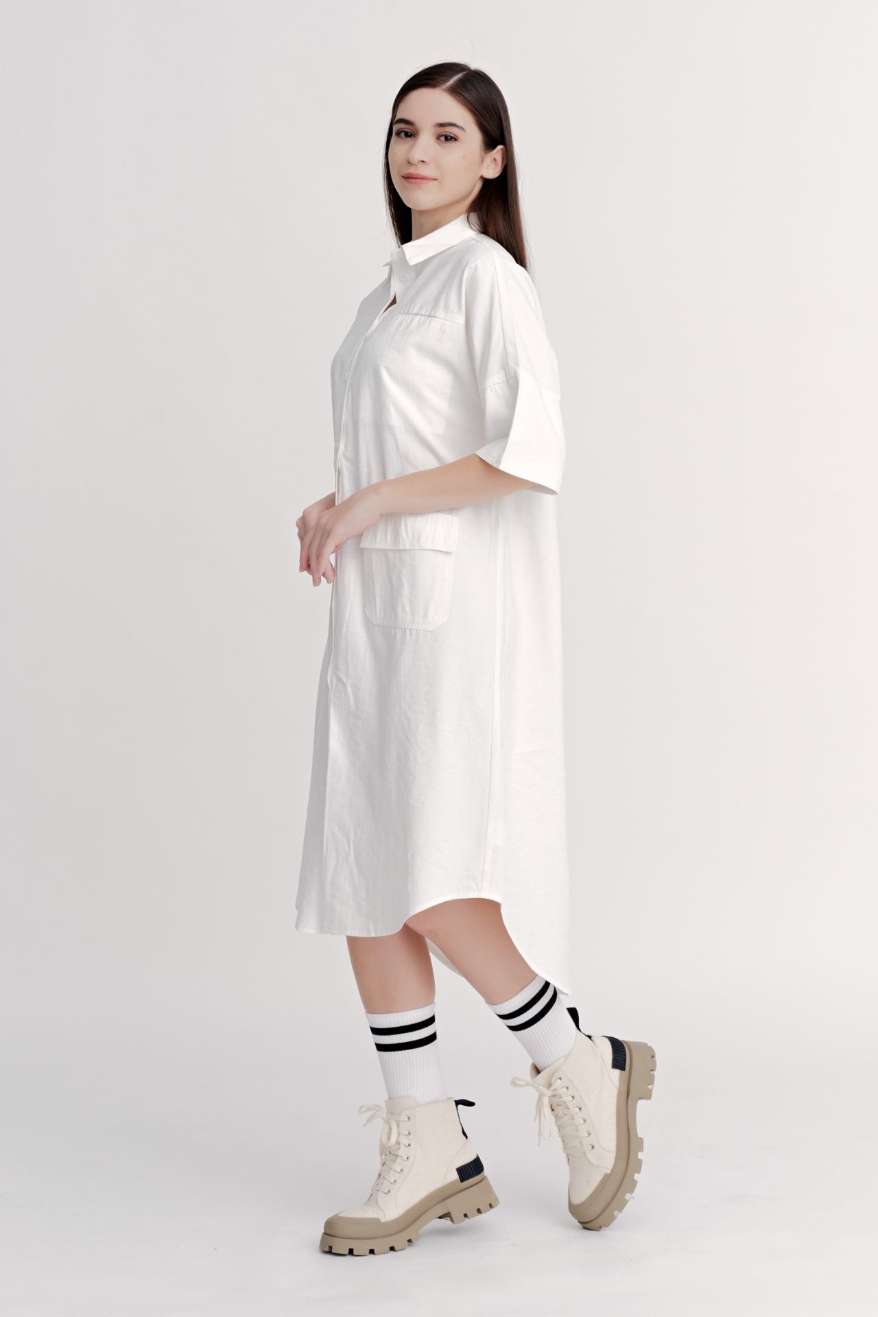 Short Sleeve Buttoned Dress