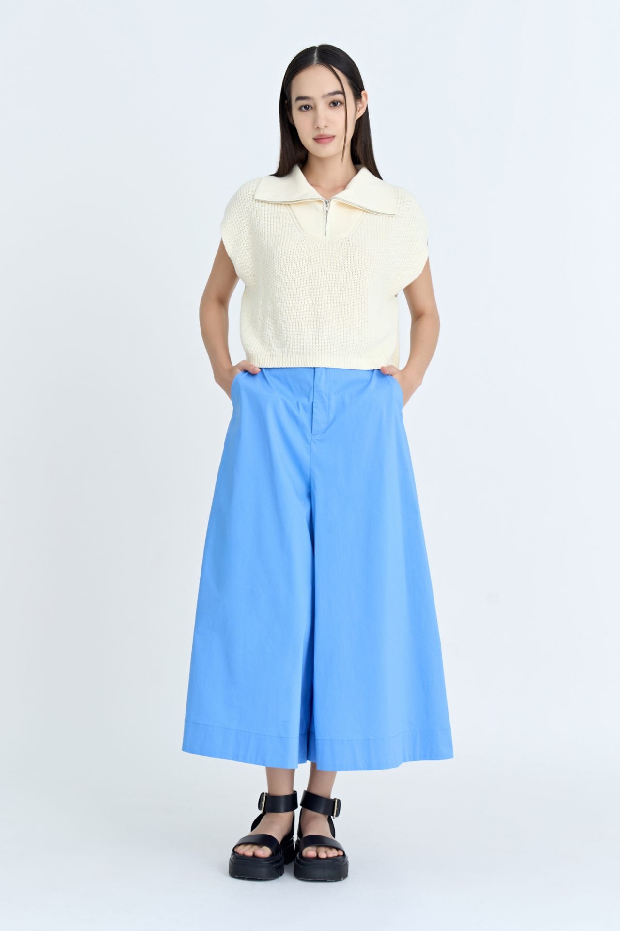 Knitted Wide Collar Top - Sand