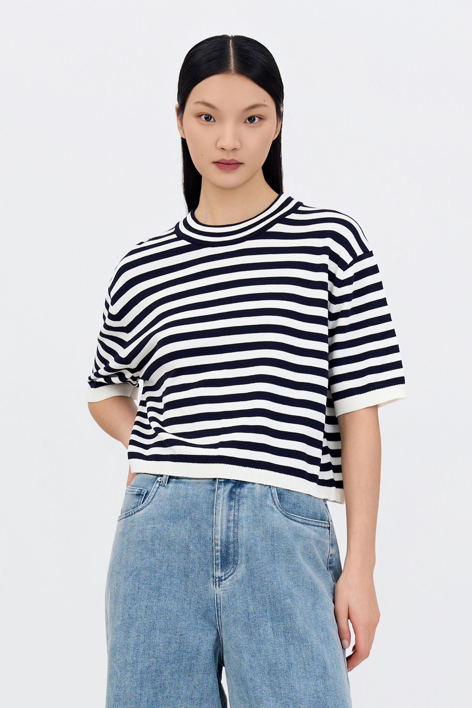 Knitted Drop Shoulders Top - Navy Stripes