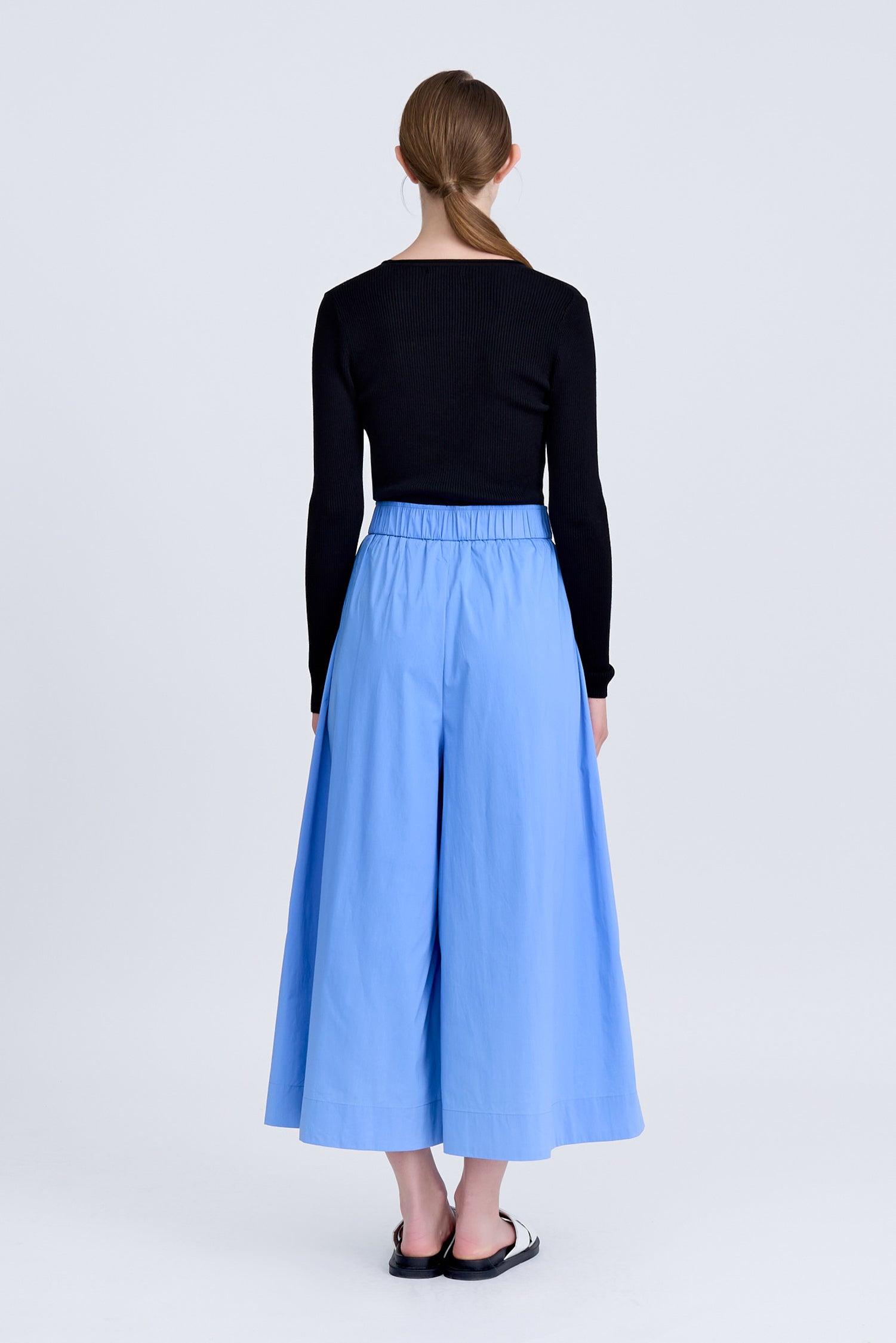 Scoop Neck Knitted Top