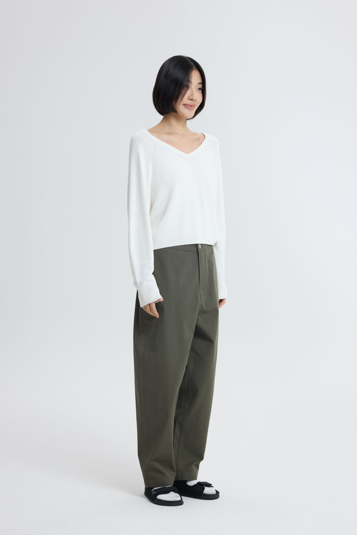 Knitted V-Neck Sweater - Cream