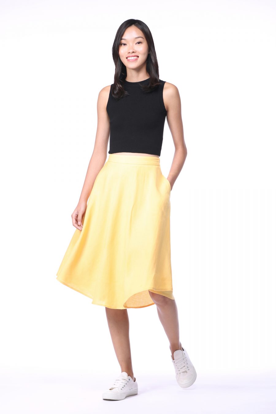 Knitted Sleeveless Crop Top