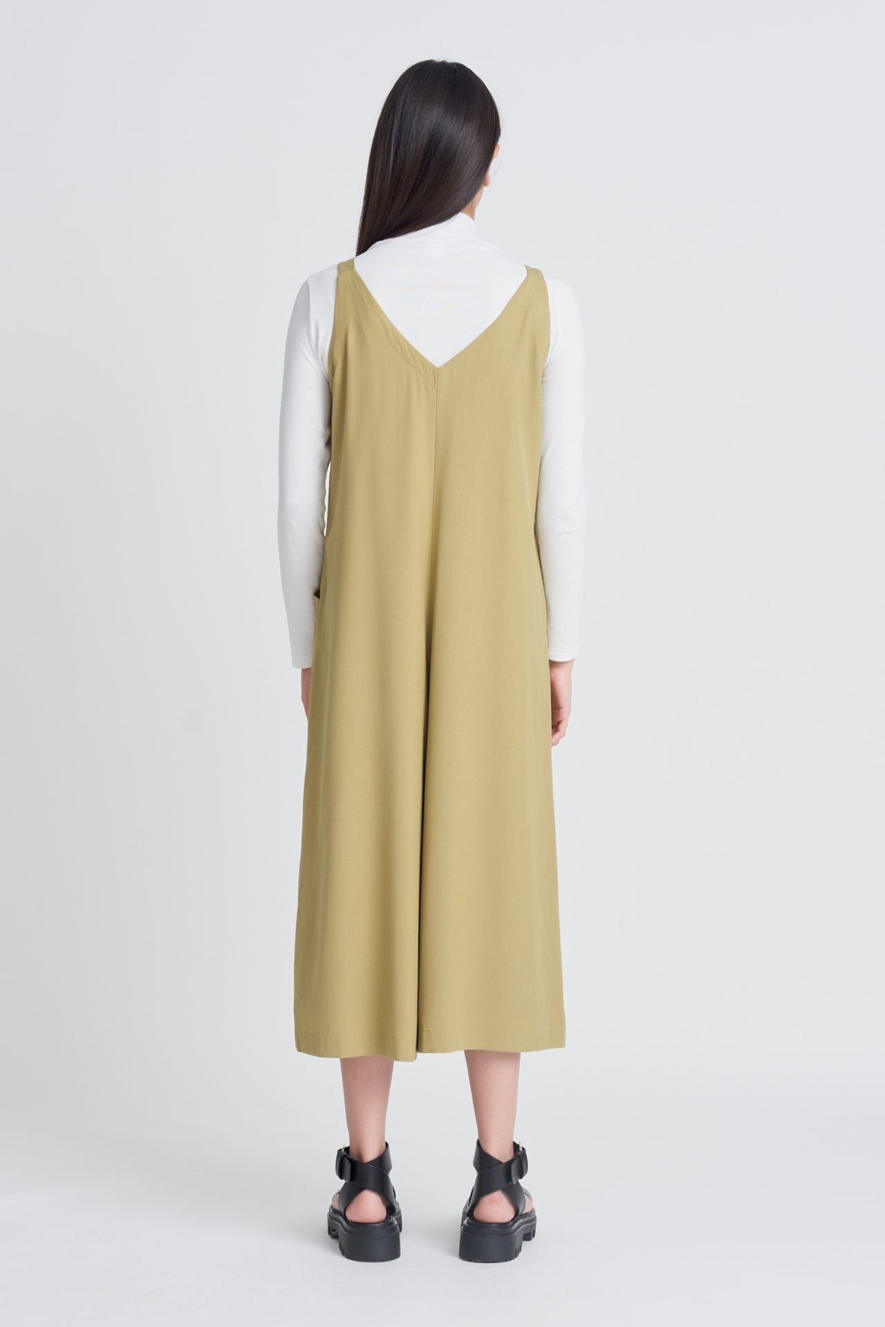 Ribbed Collar Long Sleeve Tee