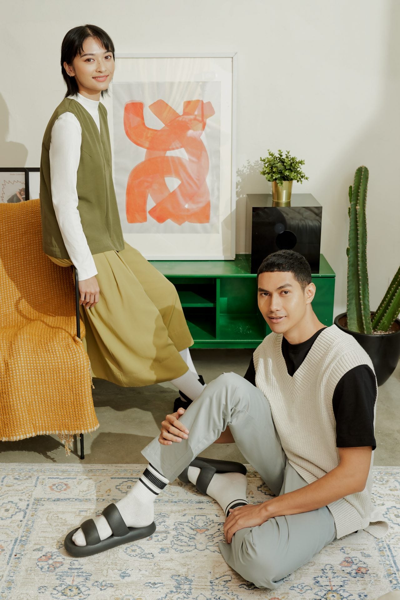 Ribbed Collar Long Sleeve Tee