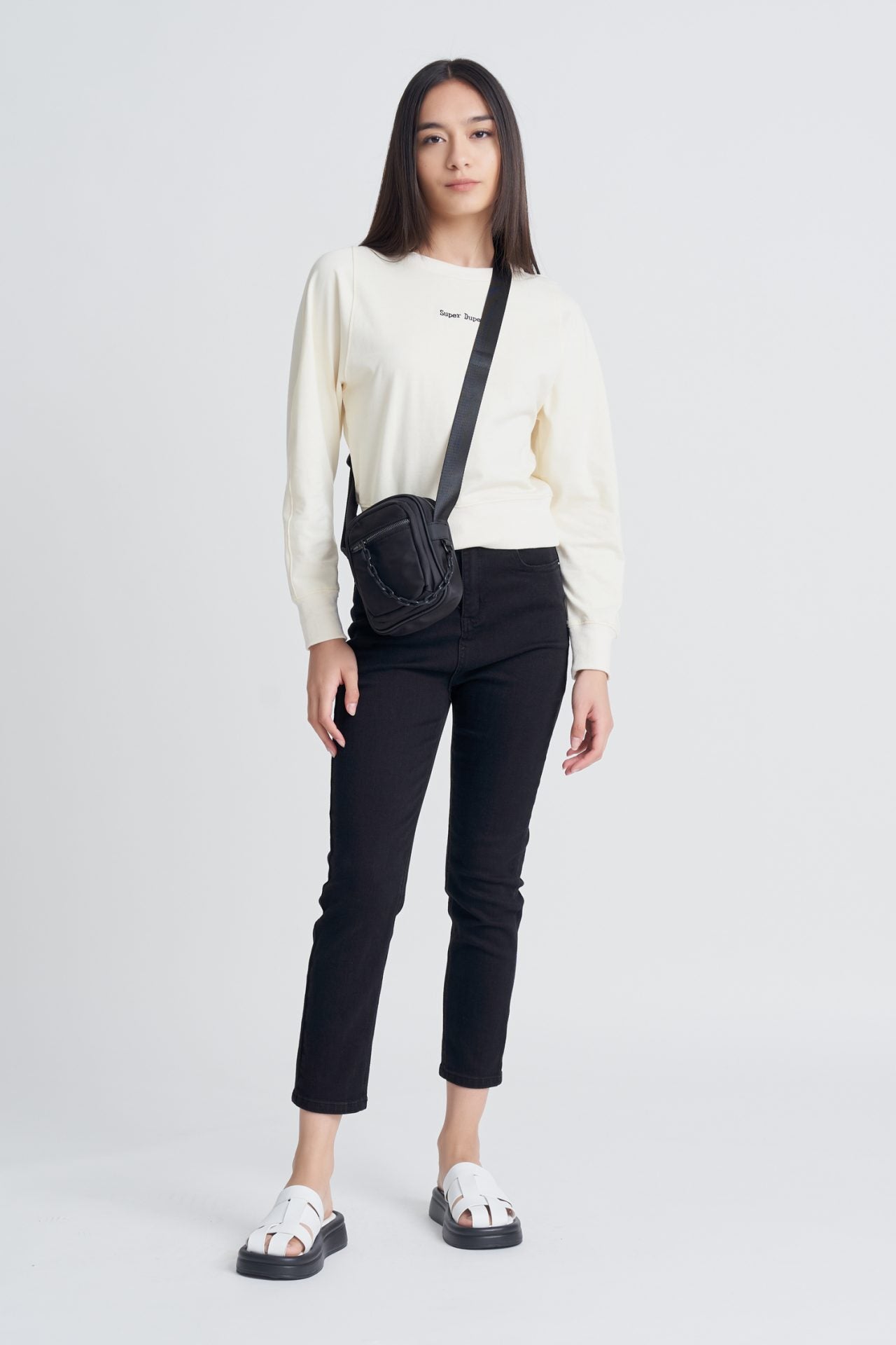 Front Embroidery Sweater – The Restyle Trait Malaysia