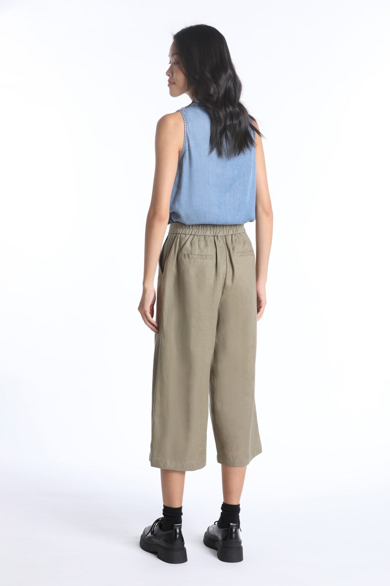 Denim Buttoned Sleeveless Blouse