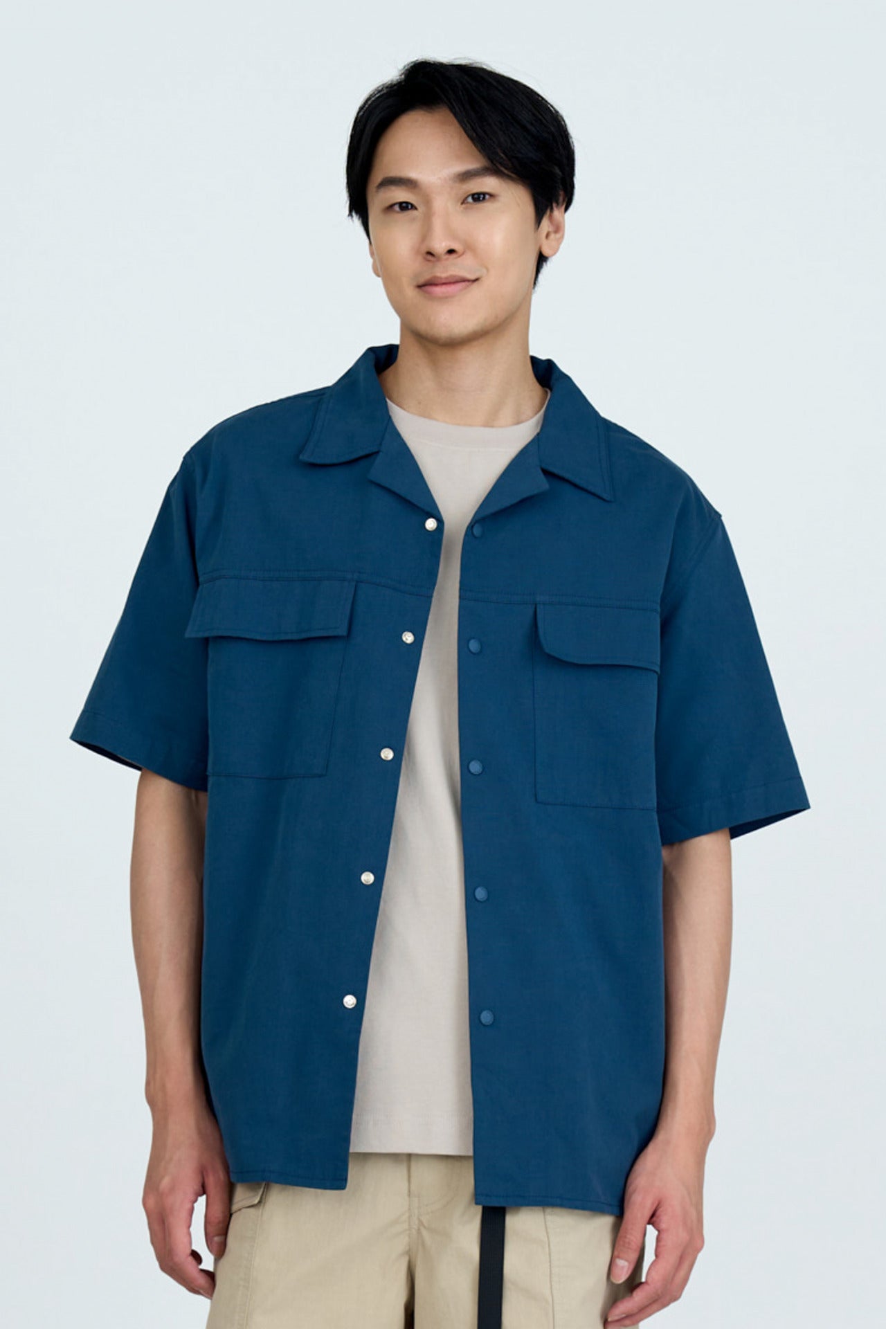 Relaxed-Fit Flapped Pocket Cuban Collar Top - Navy