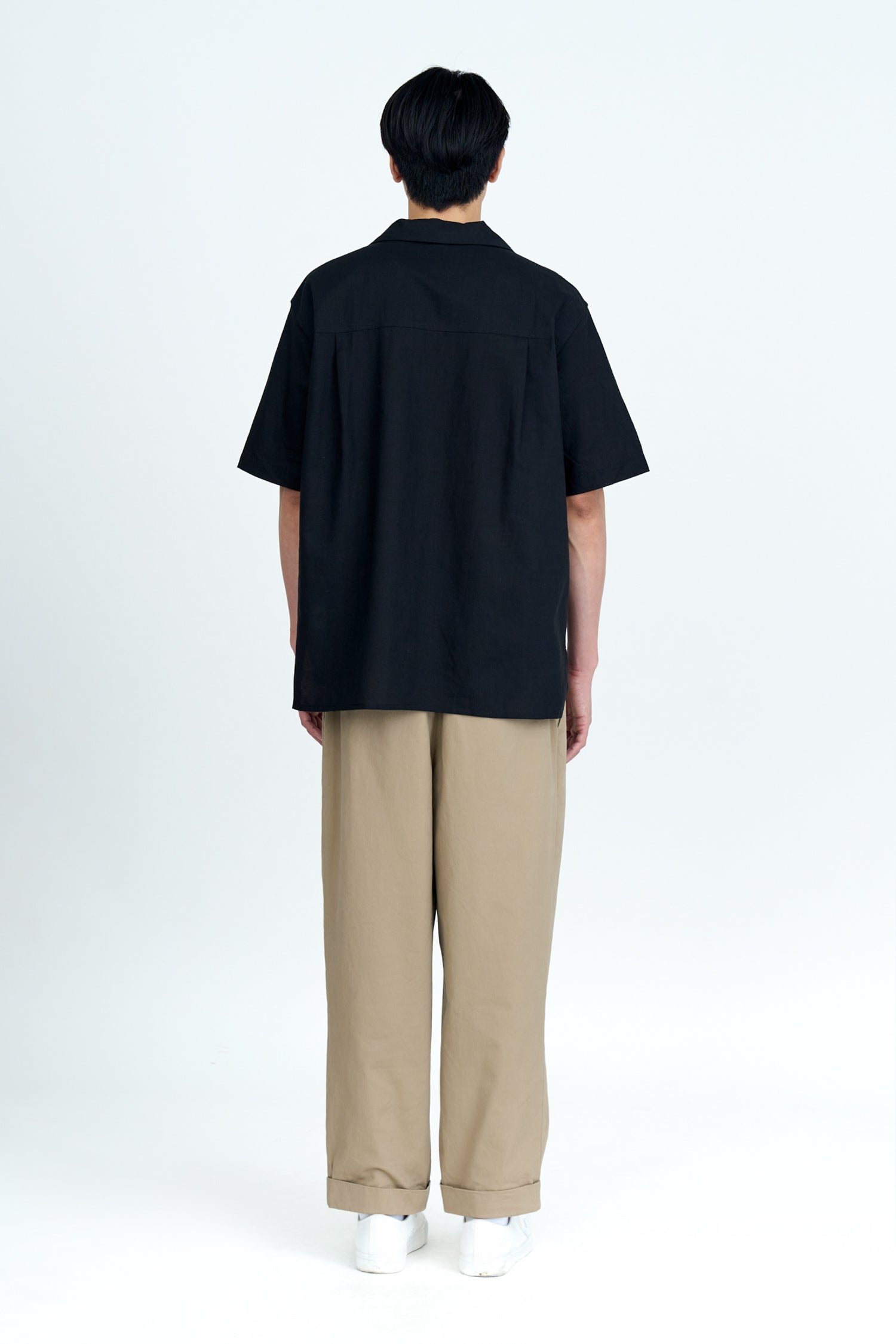 Relaxed-Fit Open Collar Shirt - Black