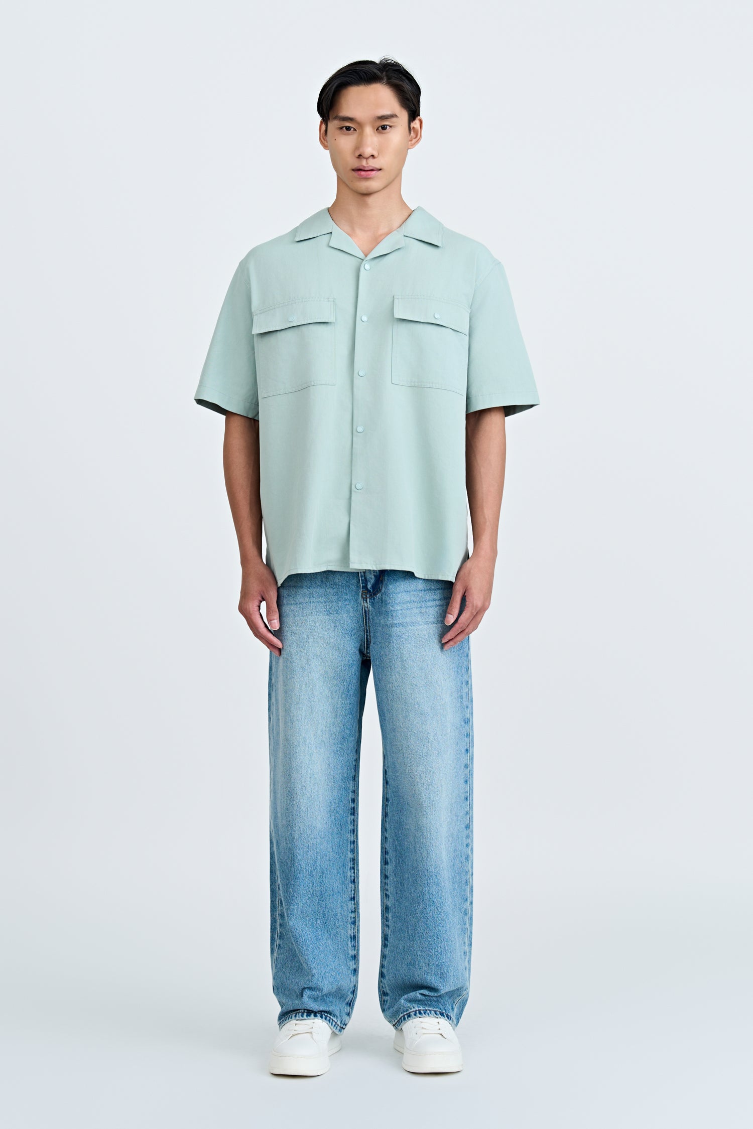 Relaxed-Fit Flapped Pocket Cuban Collar Top - Mint