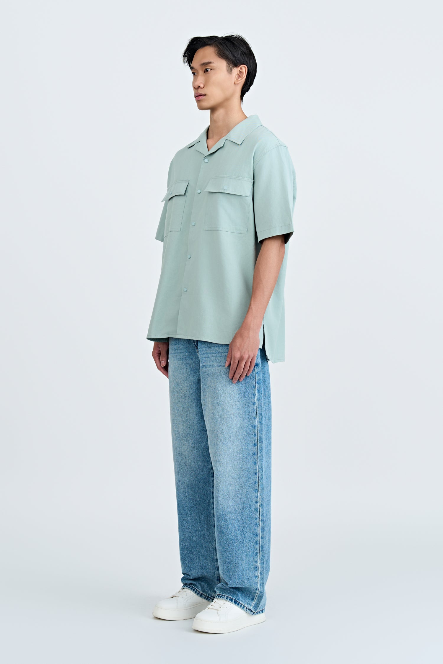 Relaxed-Fit Flapped Pocket Cuban Collar Top - Mint