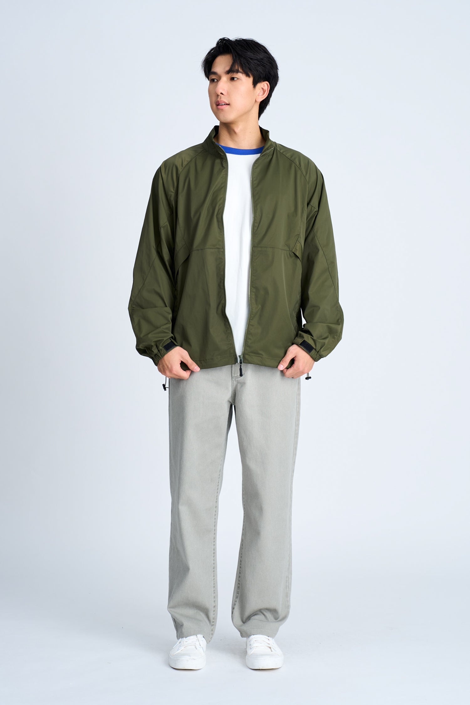 Foldable Windbreaker