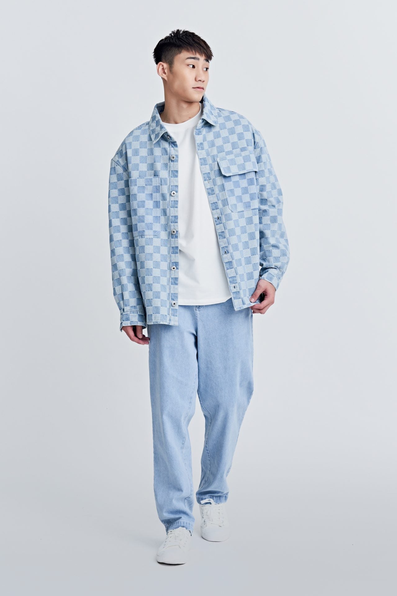 Casual Relaxed Tapered Jeans