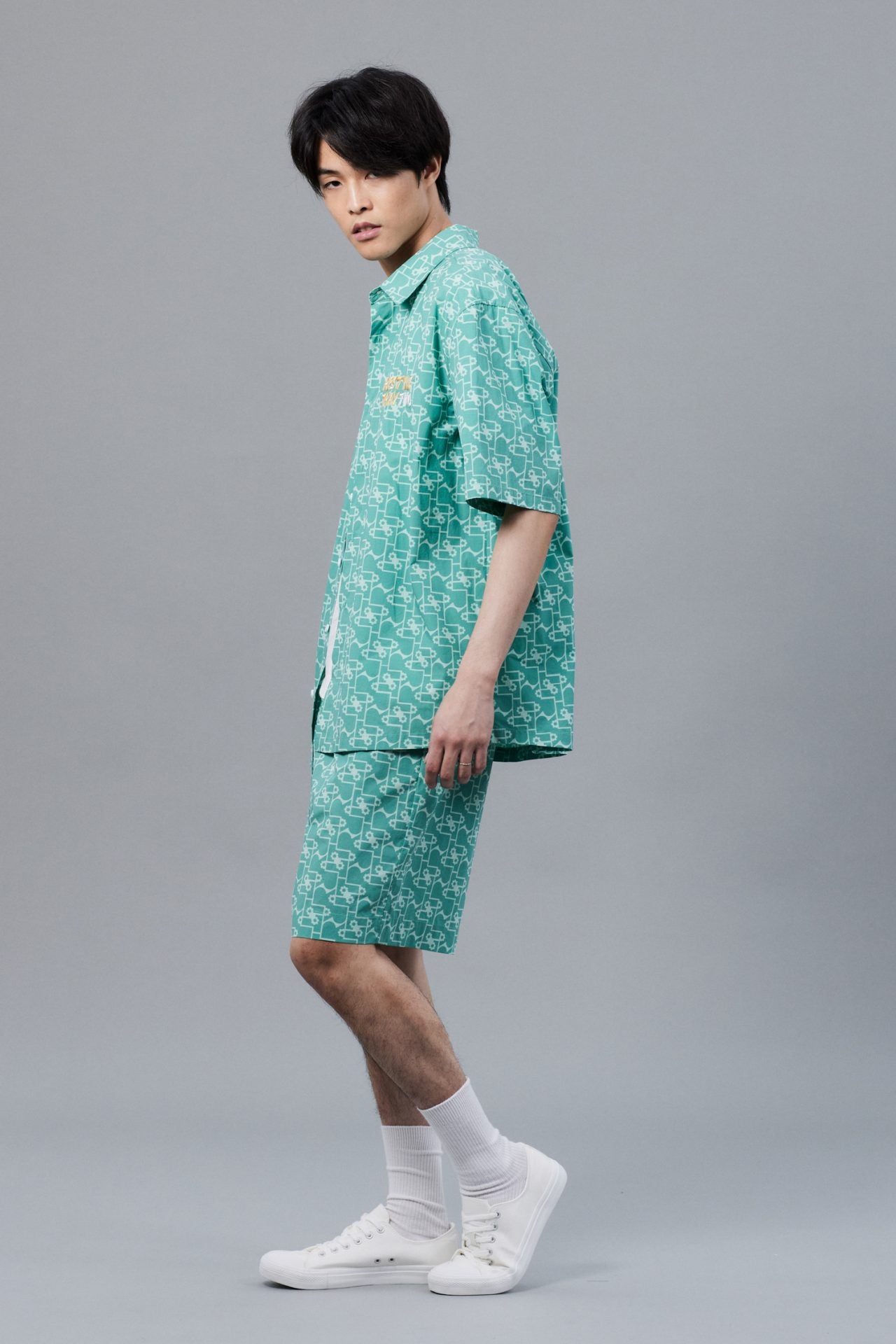 Cotton Wide Fit Graphic Bermudas