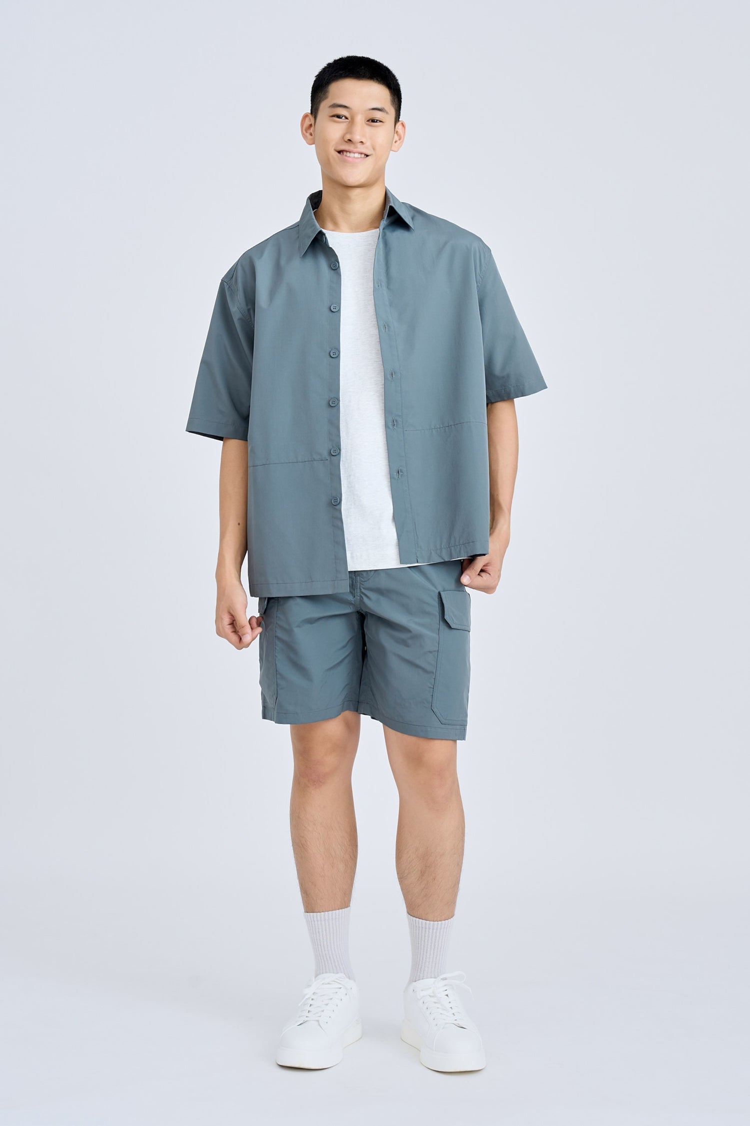 Elasticated Utility Cargo Bermudas - Gray Green