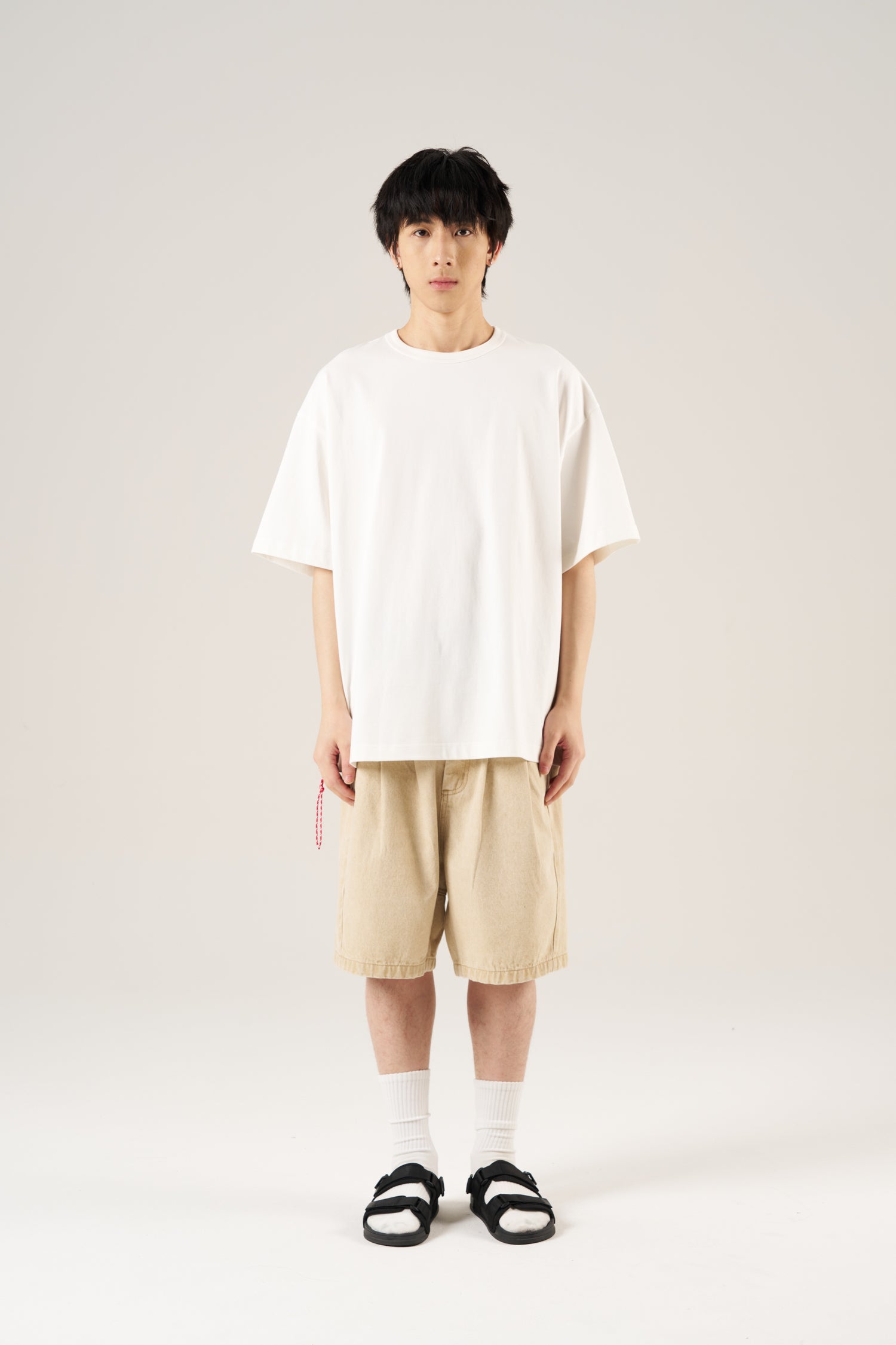 Pleated Dyed Denim Shorts - Khaki