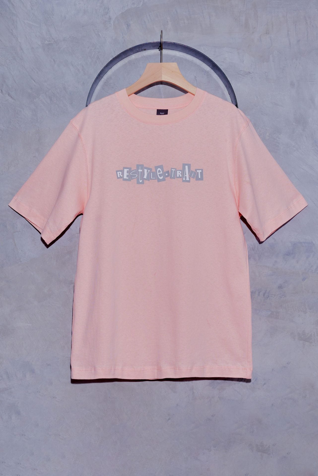 Jersey "Restyle Trait" Graphic Tee