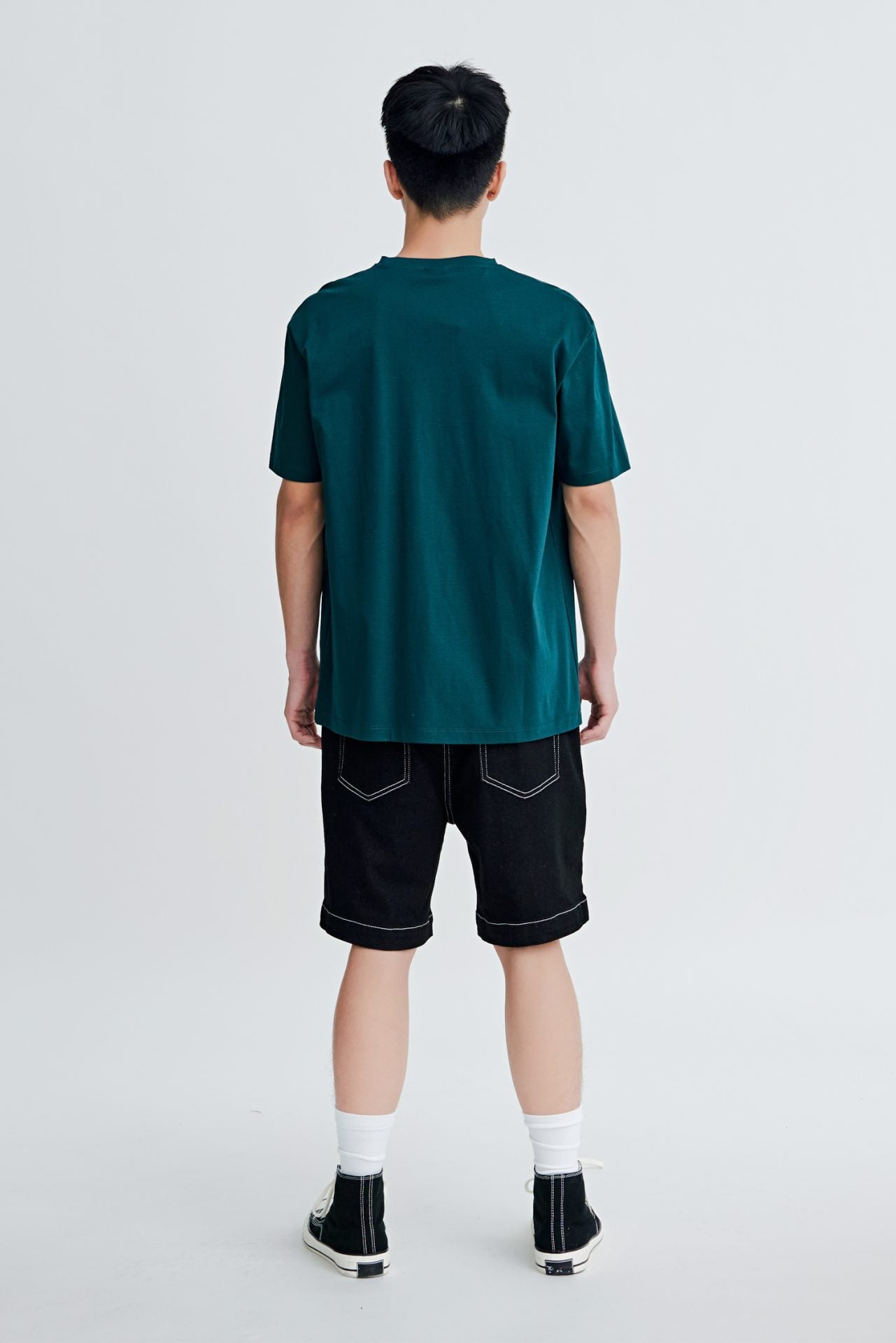 (A) Classic Regular-Fit V Neck Tee - Forest