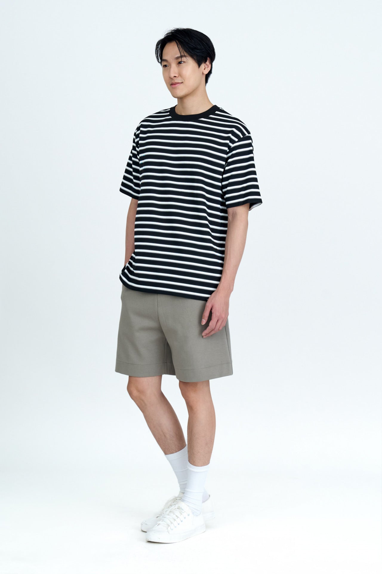 (B) Relaxed-Fit Textured Stripe Tee