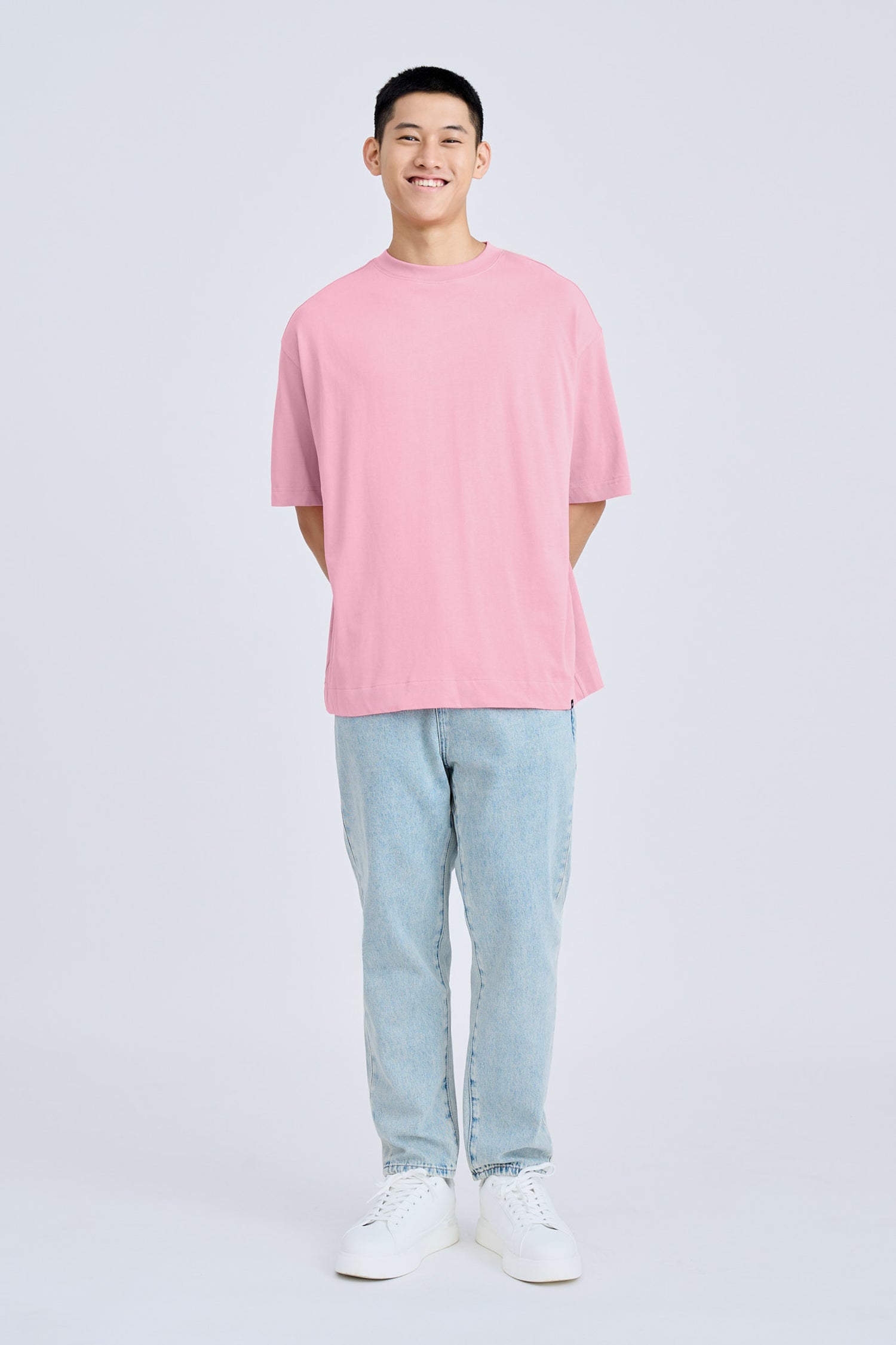 Oversized Fit “Rue de L’Restyle“ Tee - Dark Pink