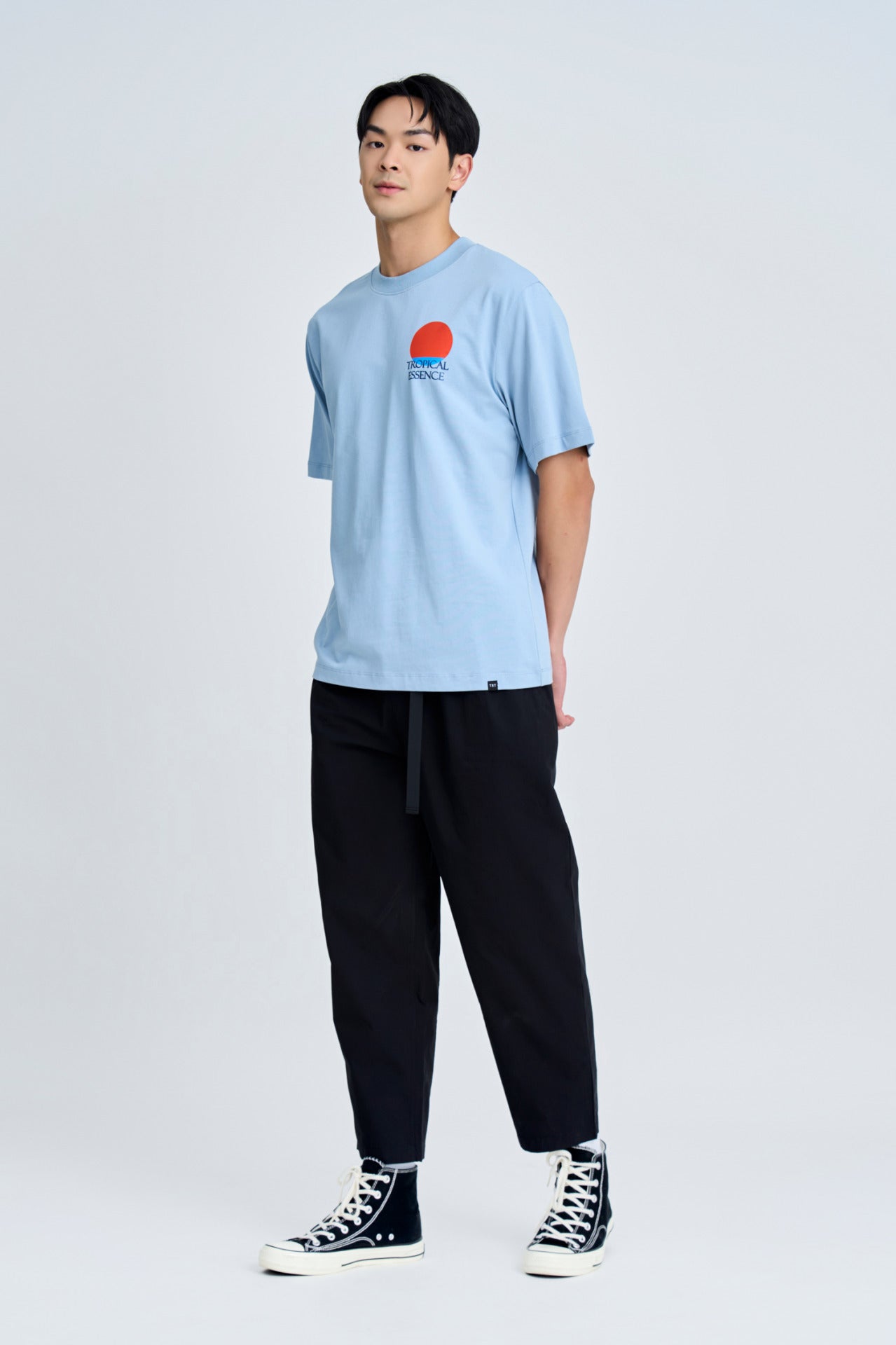 Jersey “Tropical Essence” Graphic Tee