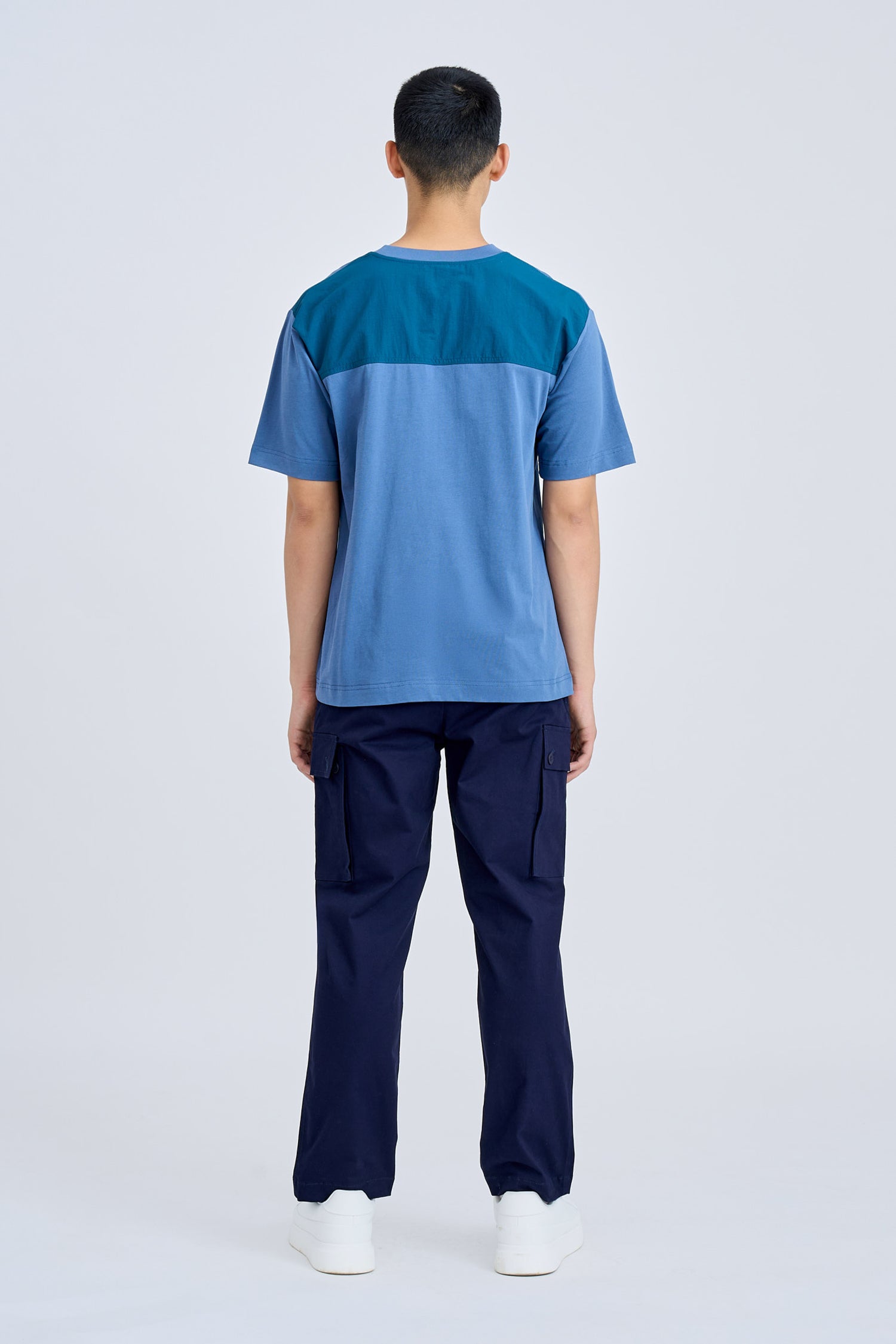 (B) Relaxed-fit Contrast Back Yoke Tee - Steel Blue