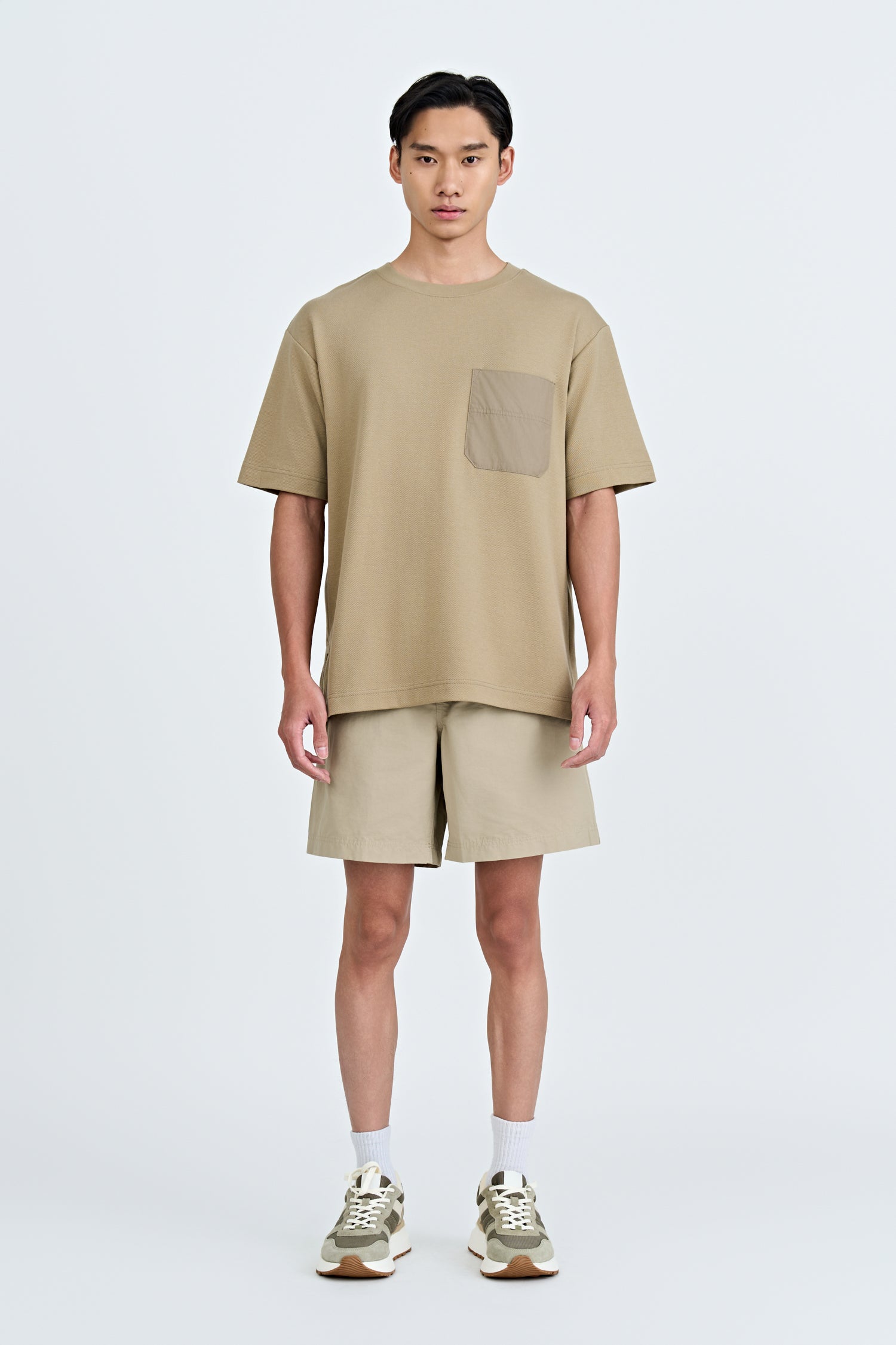Pocket Tee - Taupe