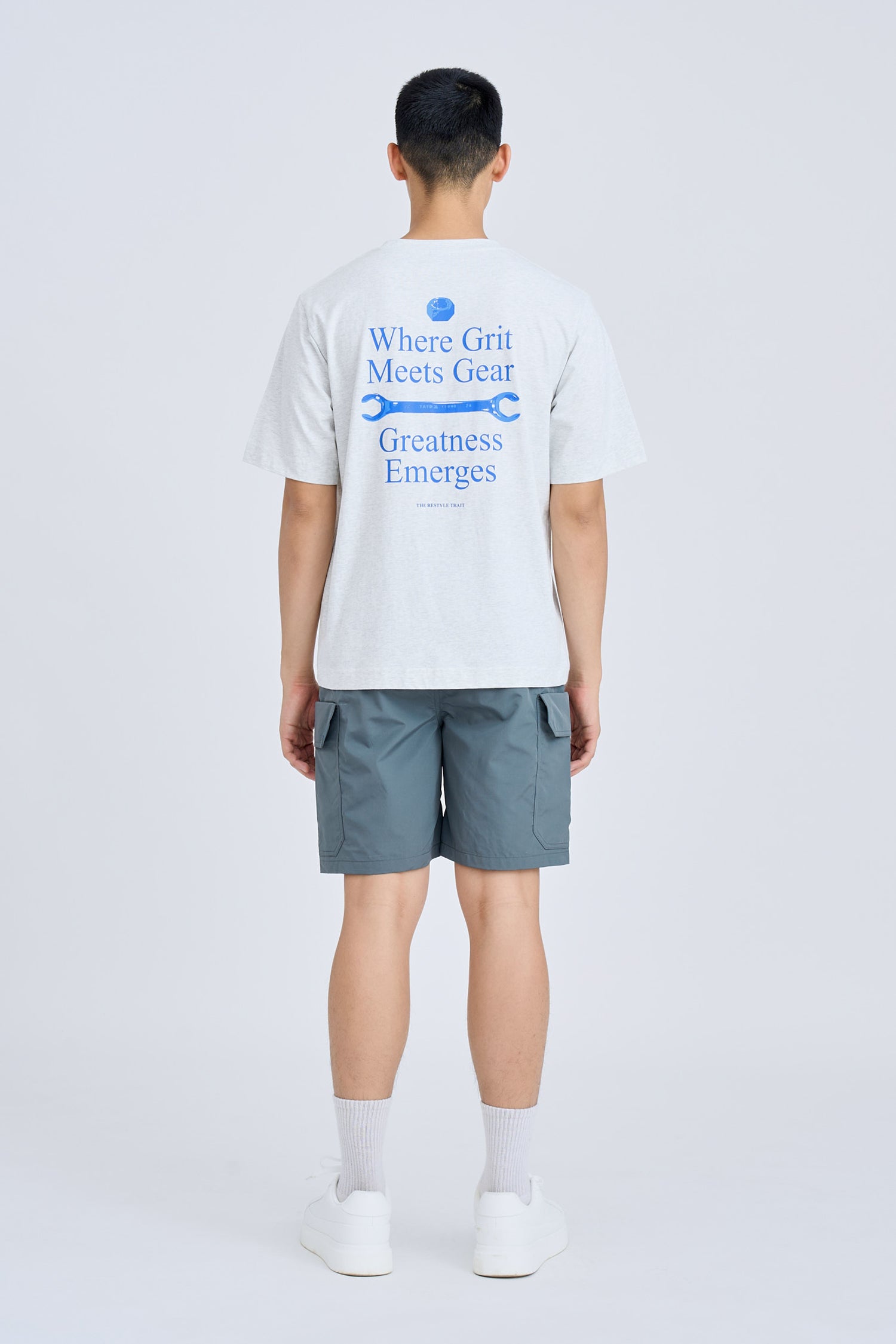 Jersey "Grit Meets Gear" Graphic Tee - Heather Grey