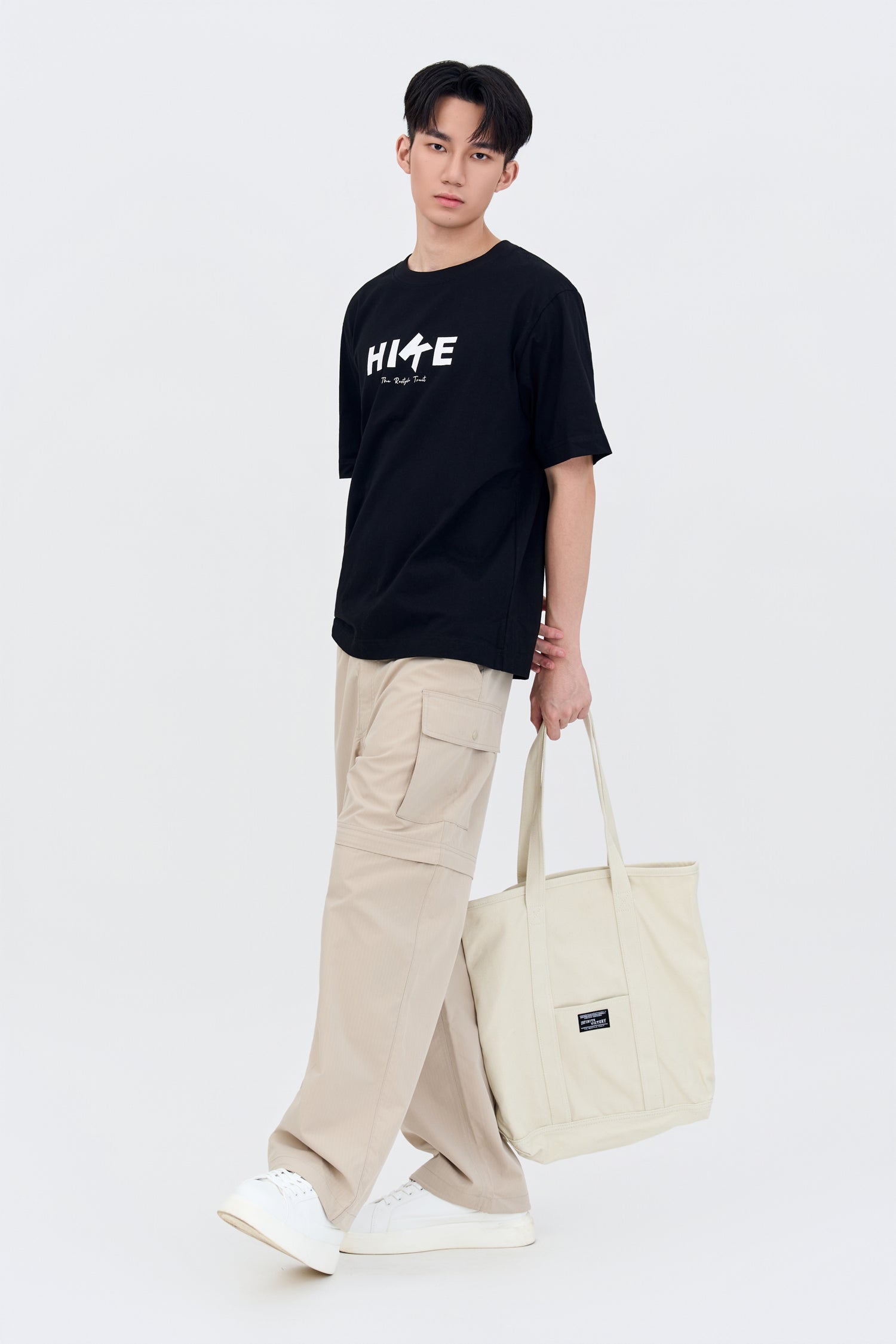 Modern Hike Tee - Black