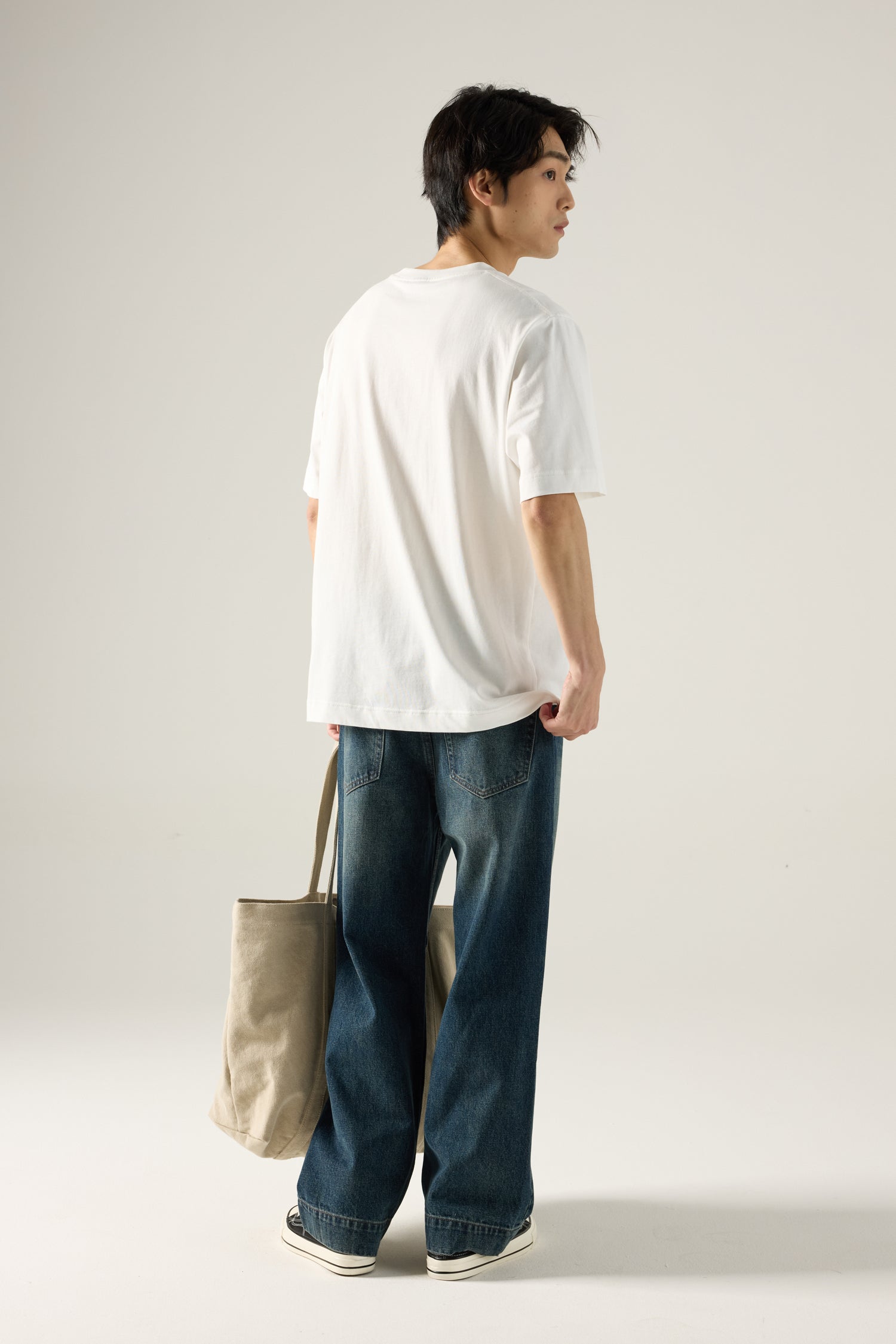 (A) Mountain Frame Graphic Tee - Cream