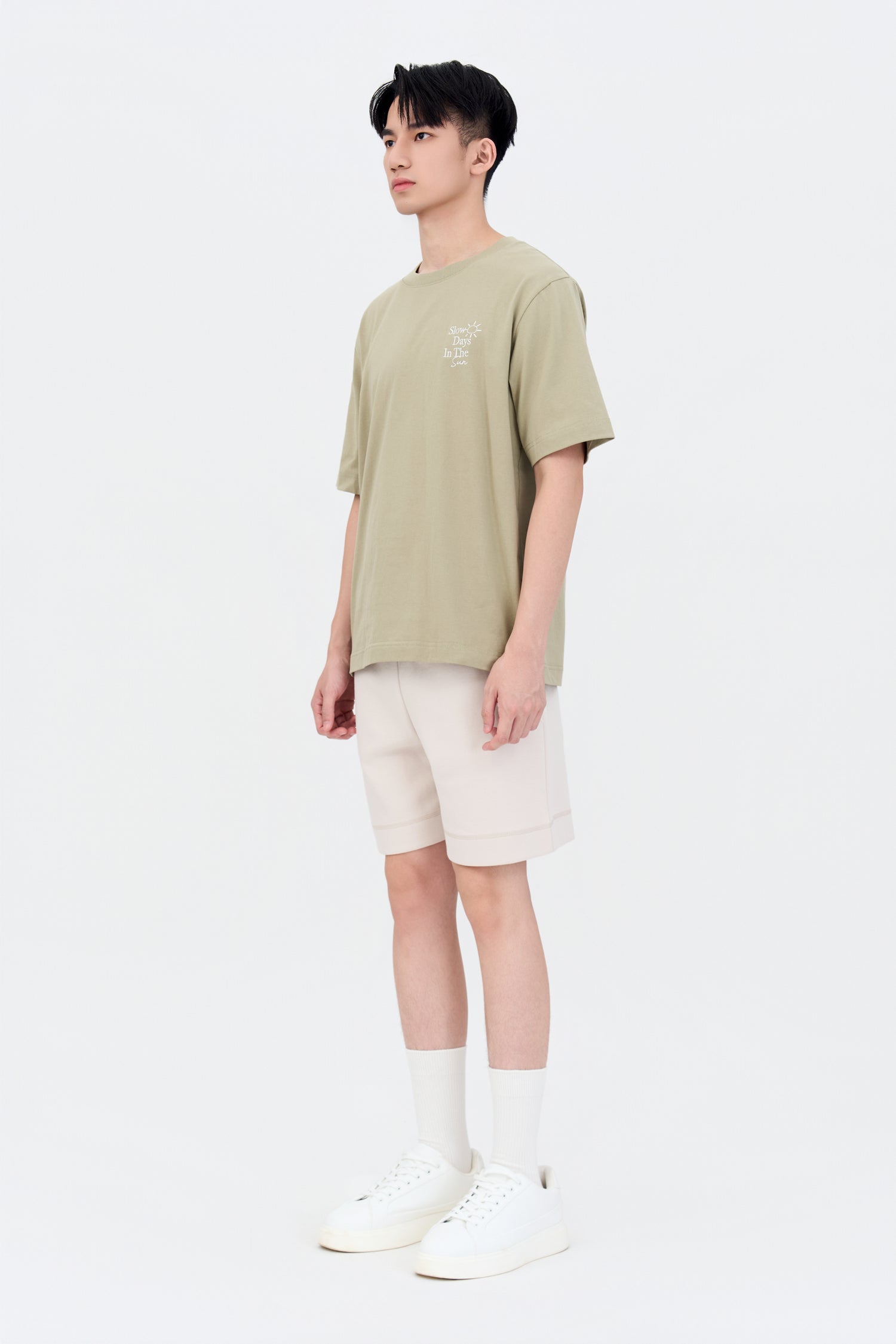 Jersey "Slow Days In The Sun" Embroidery Tee - Sage