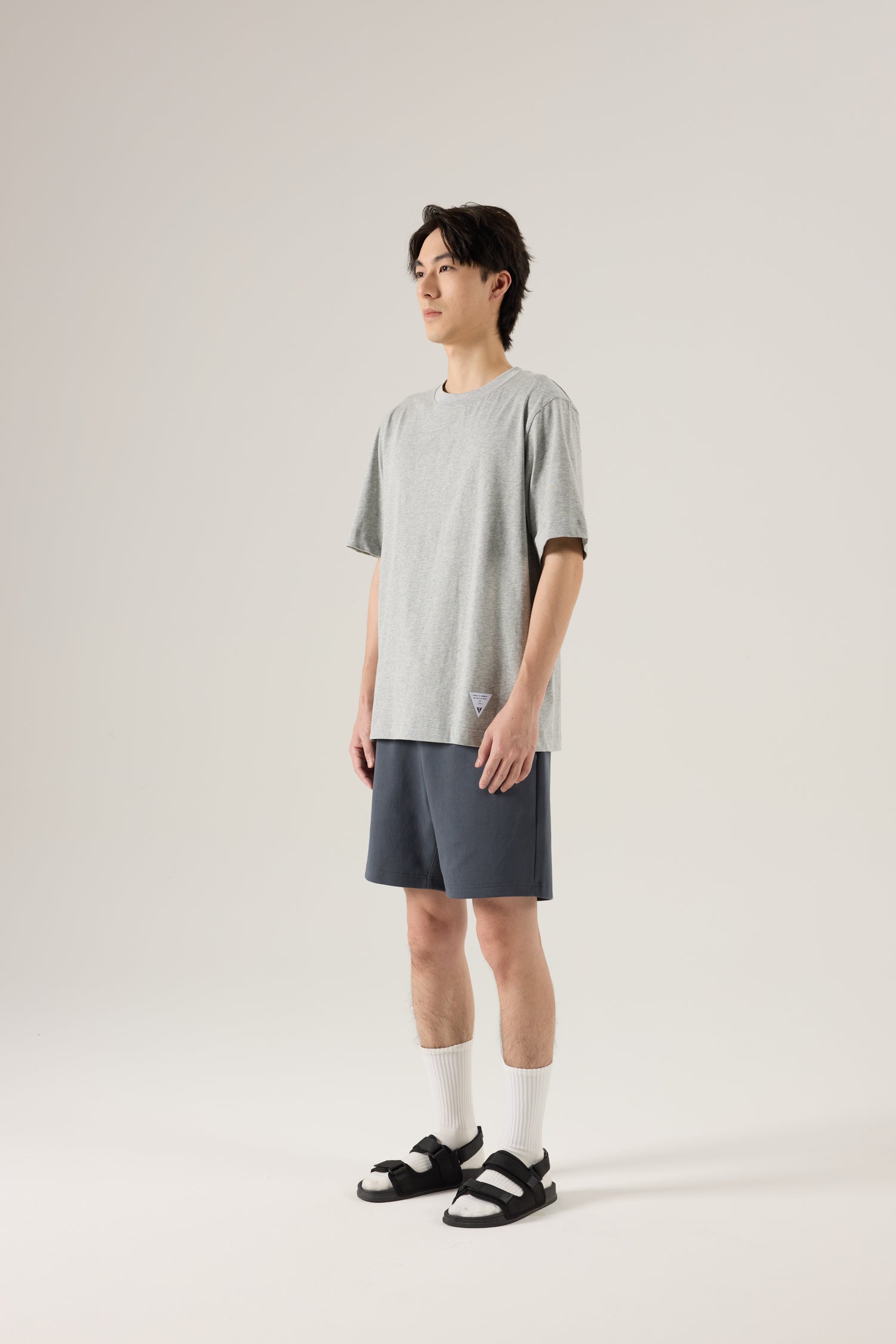 (A) Essential Crew Neck Tee - Heather Grey