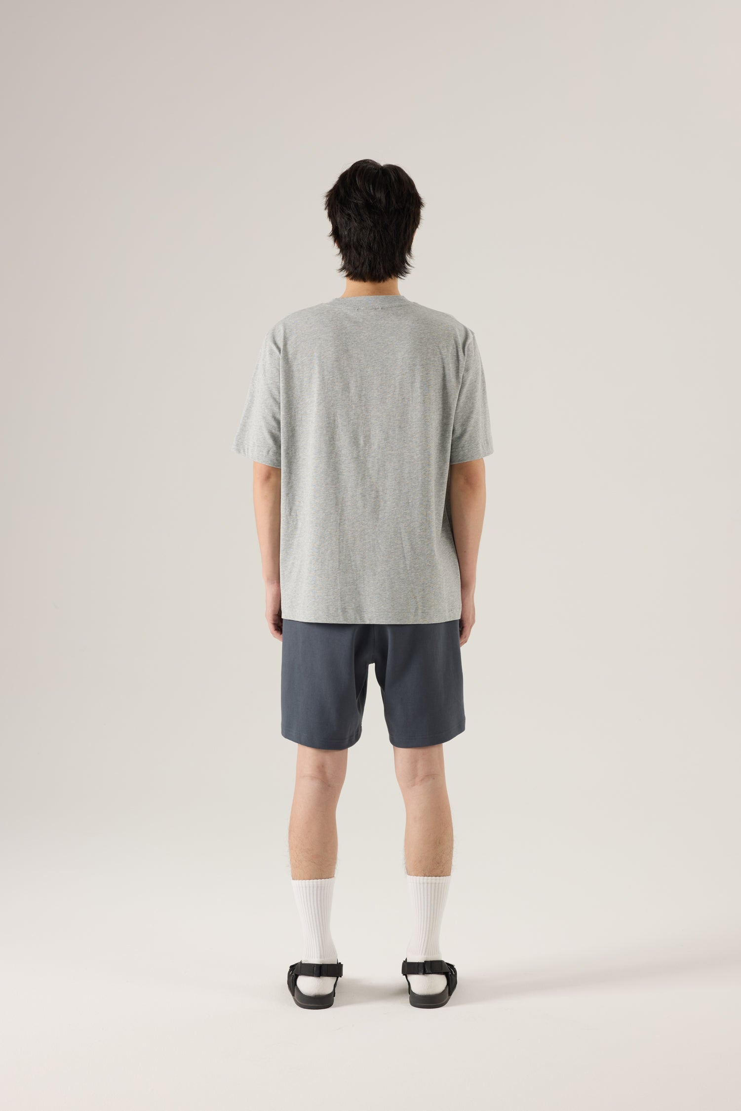 (A) Essential Crew Neck Tee - Heather Grey