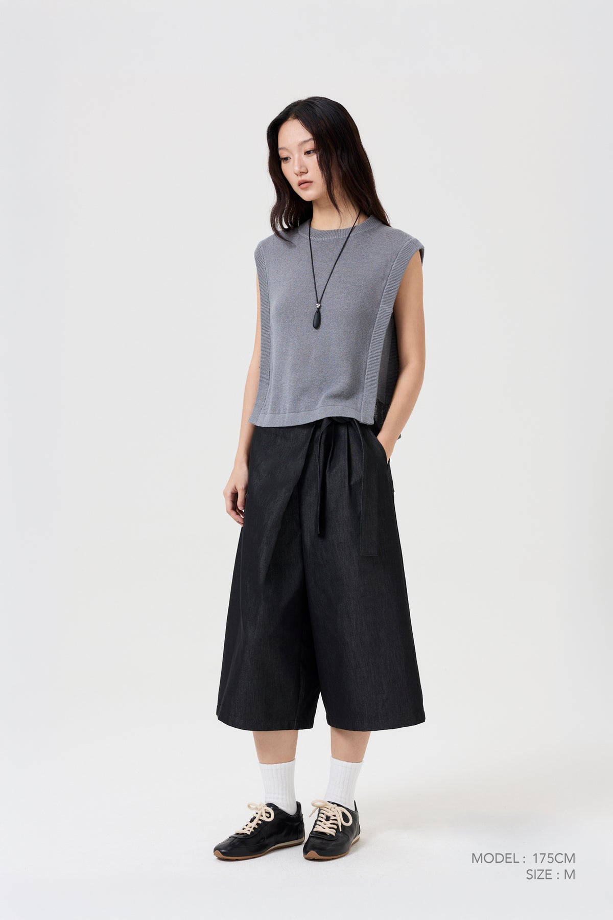 Knitted Sleeveless Top - Hue Grey