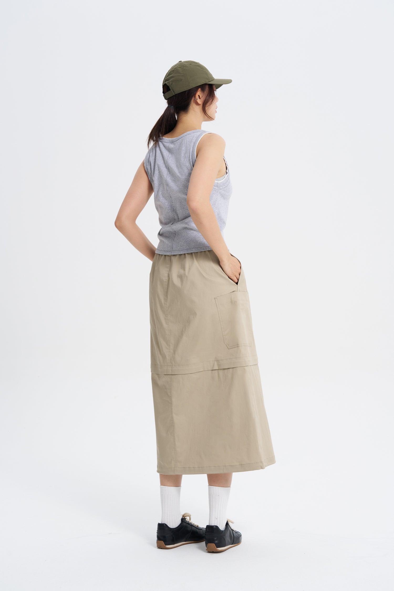 Sleeveless Tank Tee - Light Grey