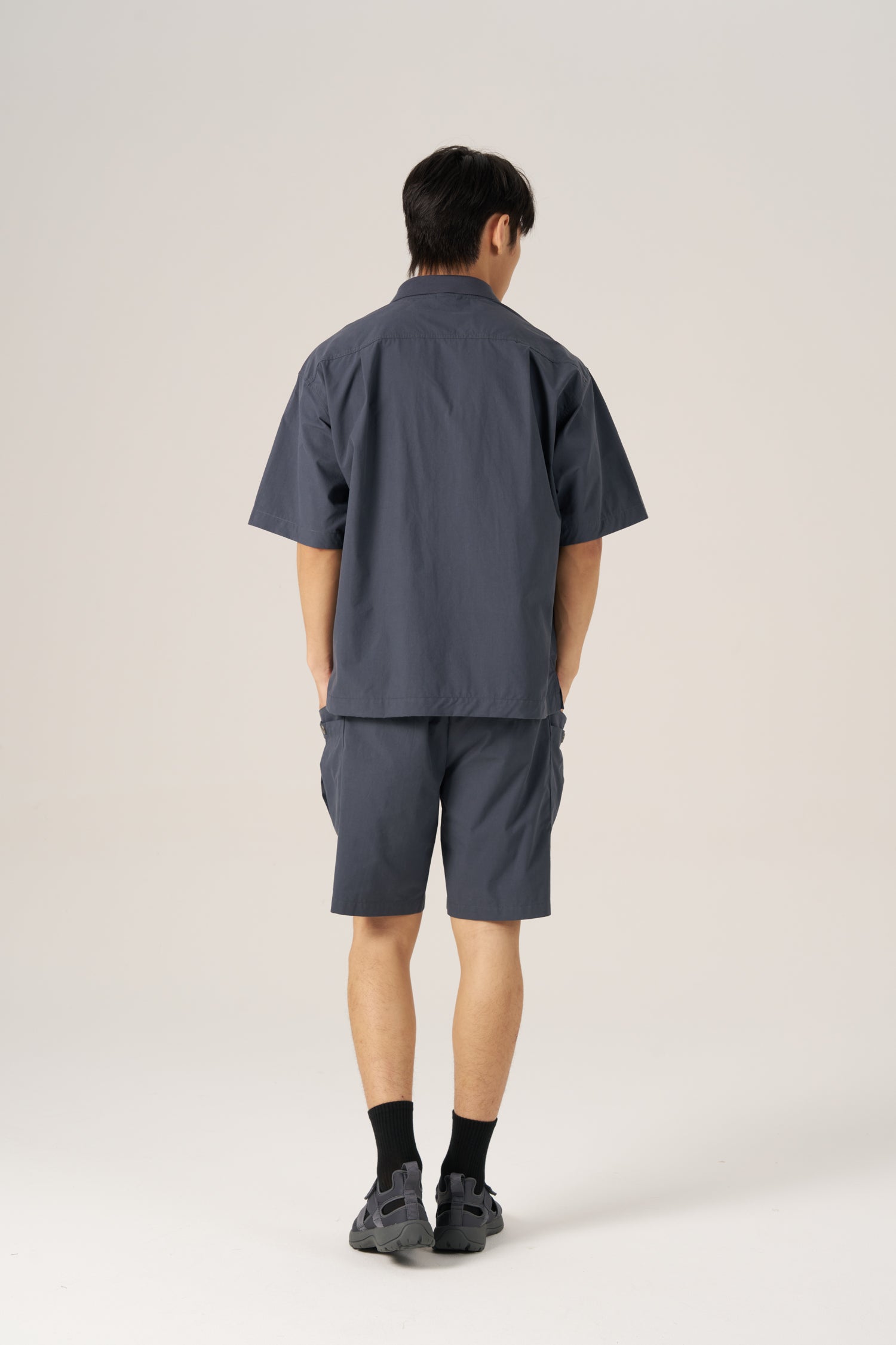 Utility Pocket Shorts - Navy