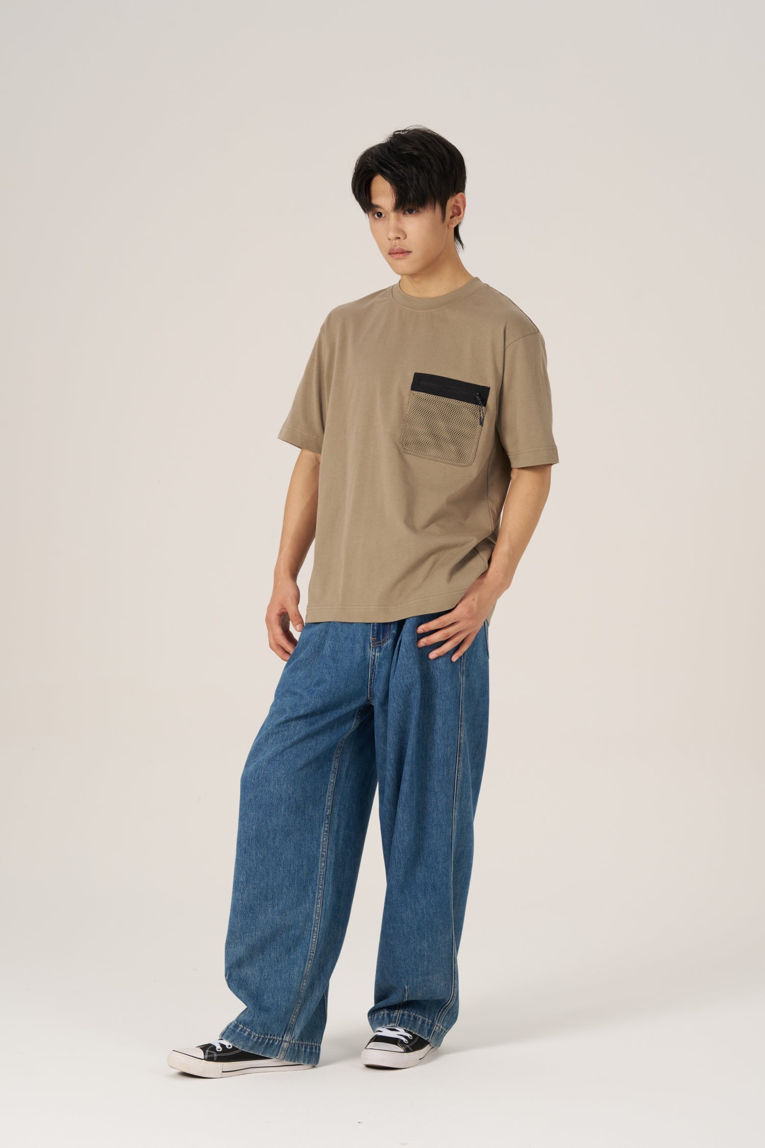 (B) Mesh Pocket Tee - Taupe