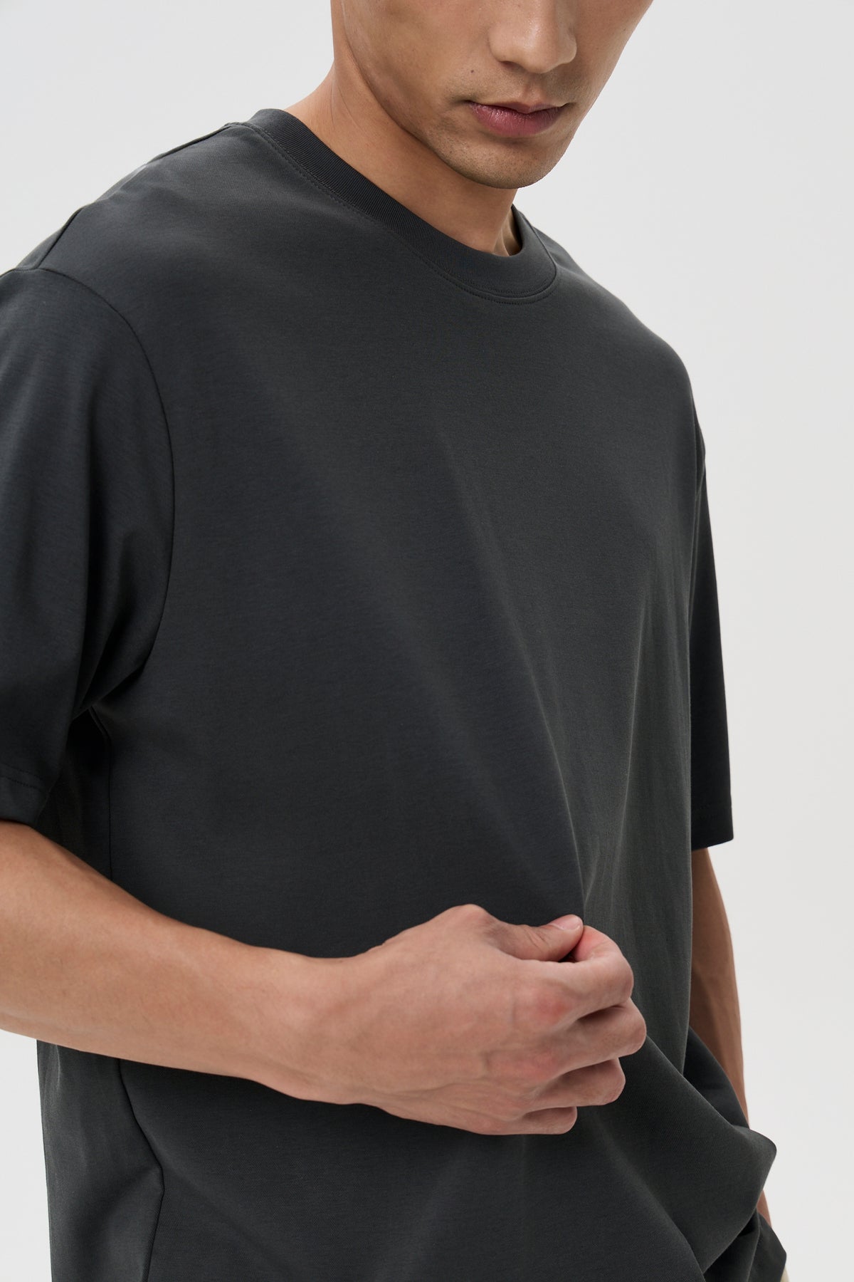 Relaxed Crew Neck Tee - Charcoal